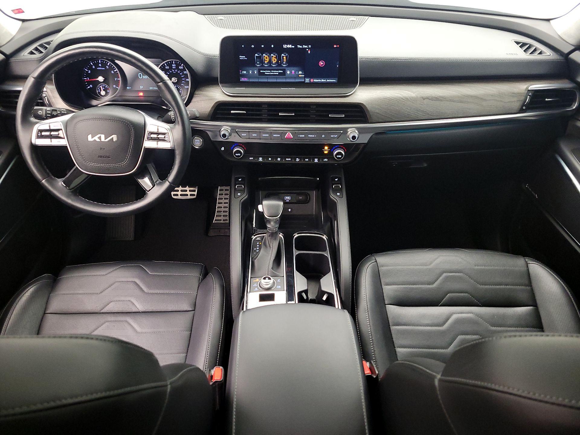 Thumbnail: 2022 Kia Telluride - 9