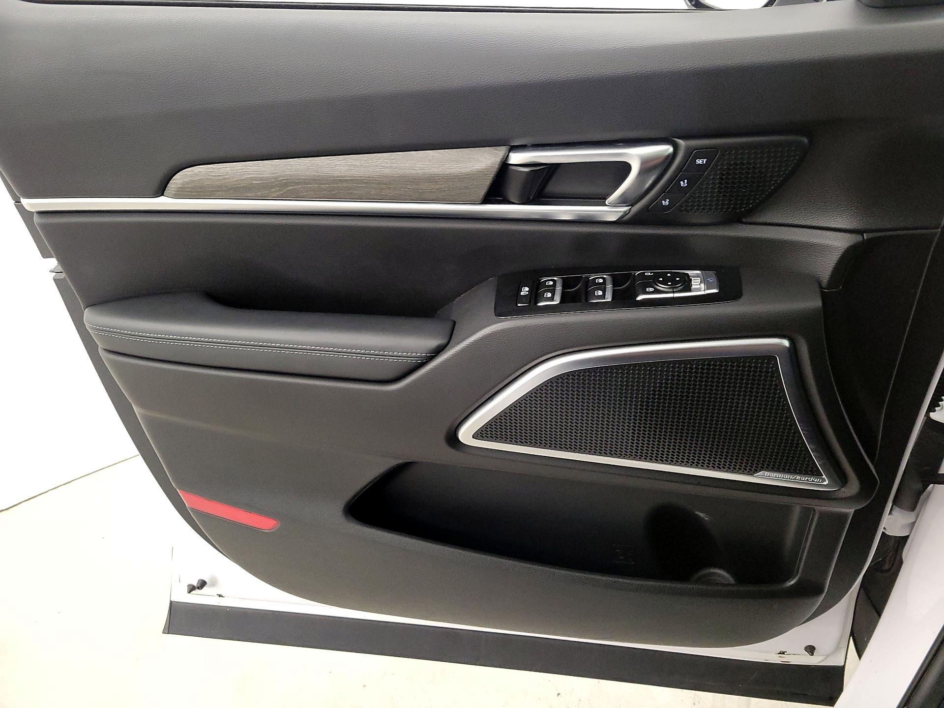 Thumbnail: 2022 Kia Telluride - 12