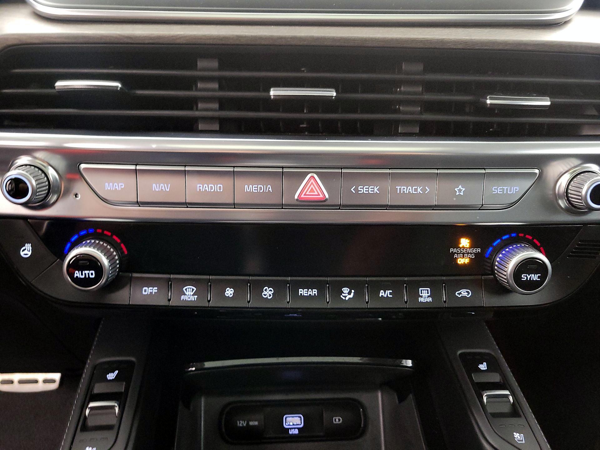 Thumbnail: 2022 Kia Telluride - 17