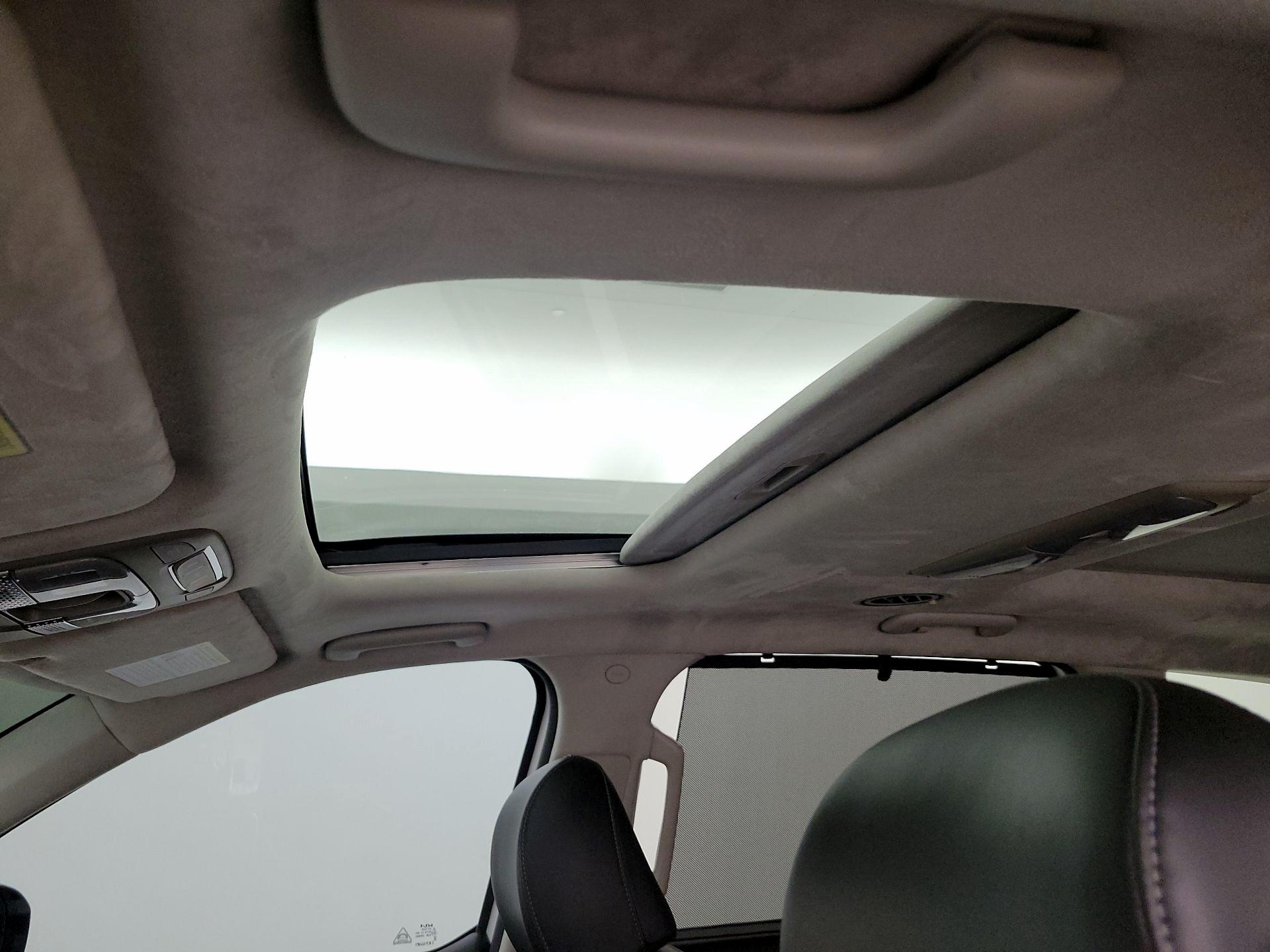 Thumbnail: 2022 Kia Telluride - 20