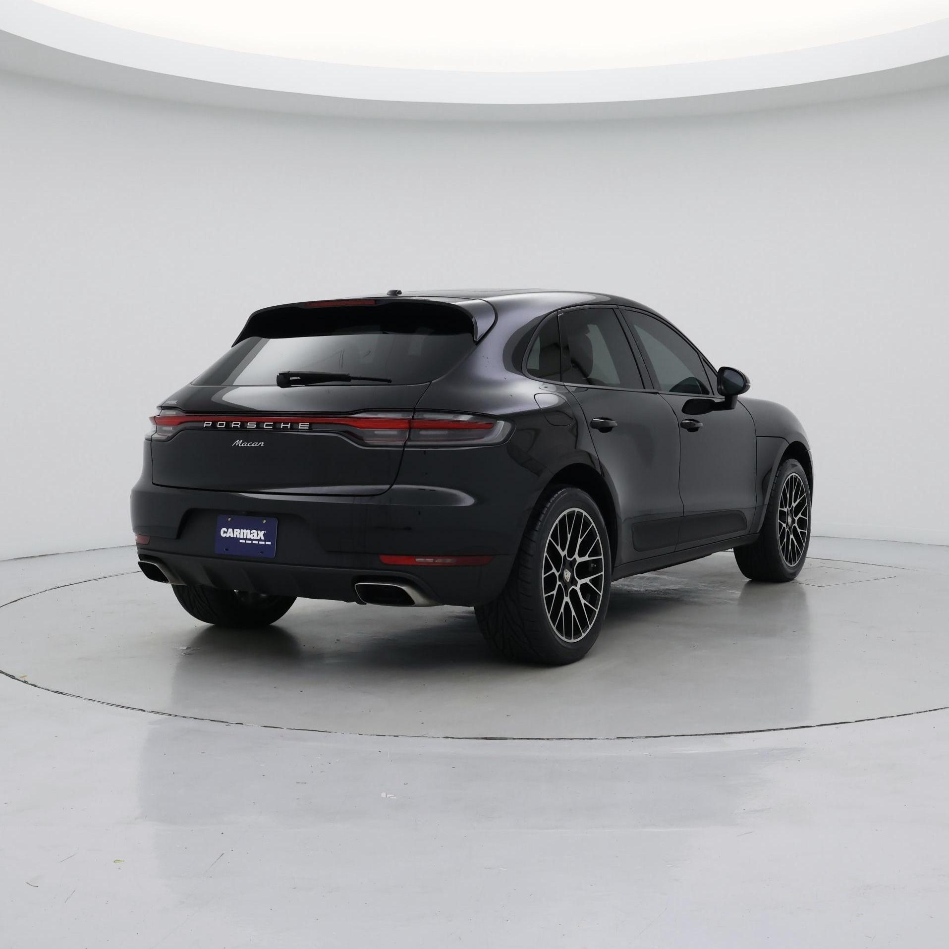 Thumbnail: 2020 Porsche Macan - 8