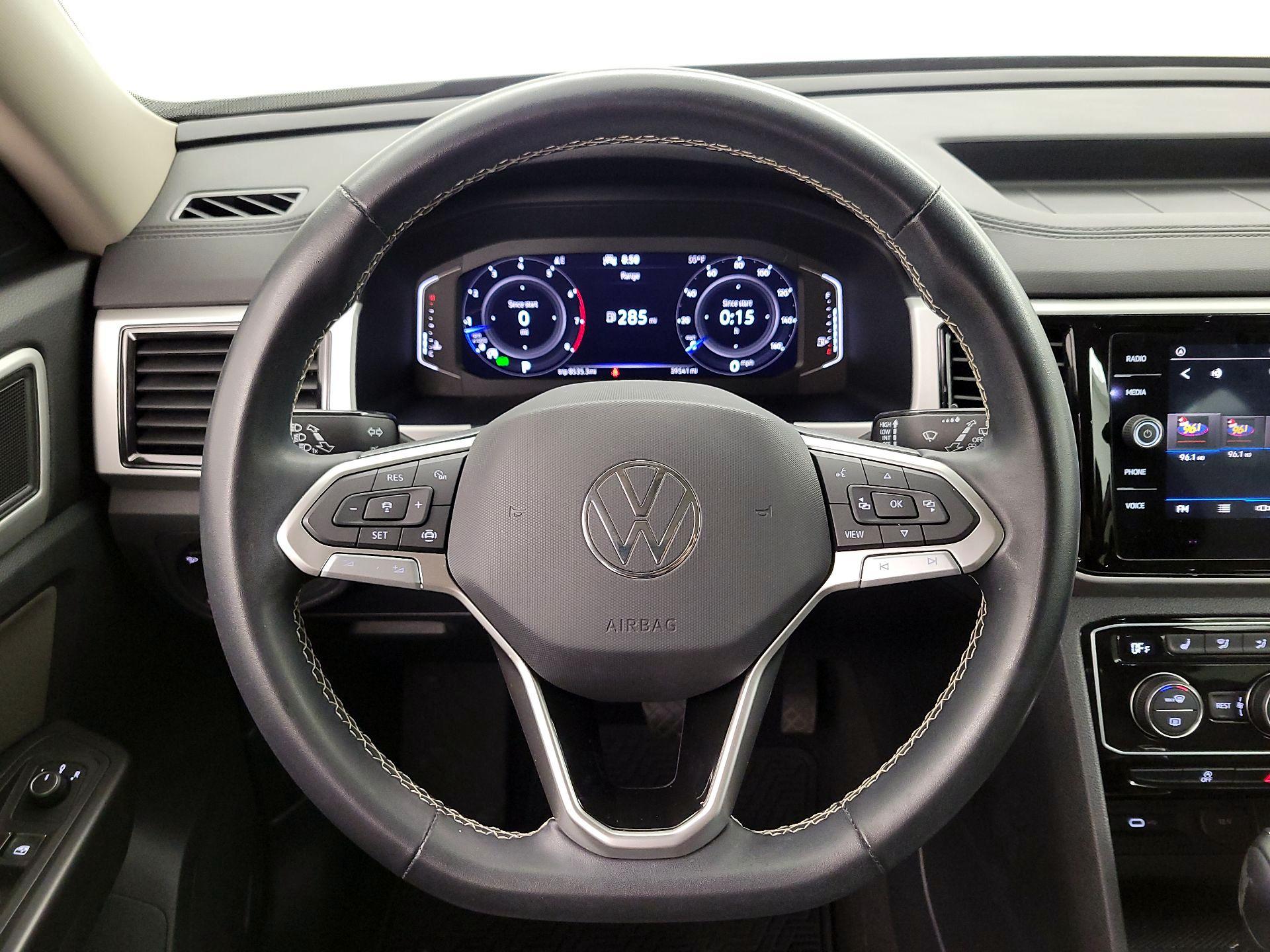 Thumbnail: 2022 Volkswagen Atlas - 10