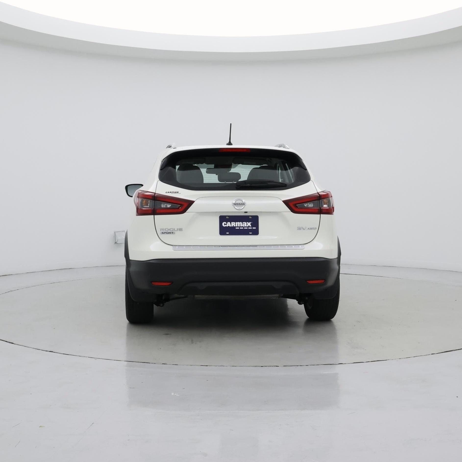 Thumbnail: 2020 Nissan Rogue Sport - 6