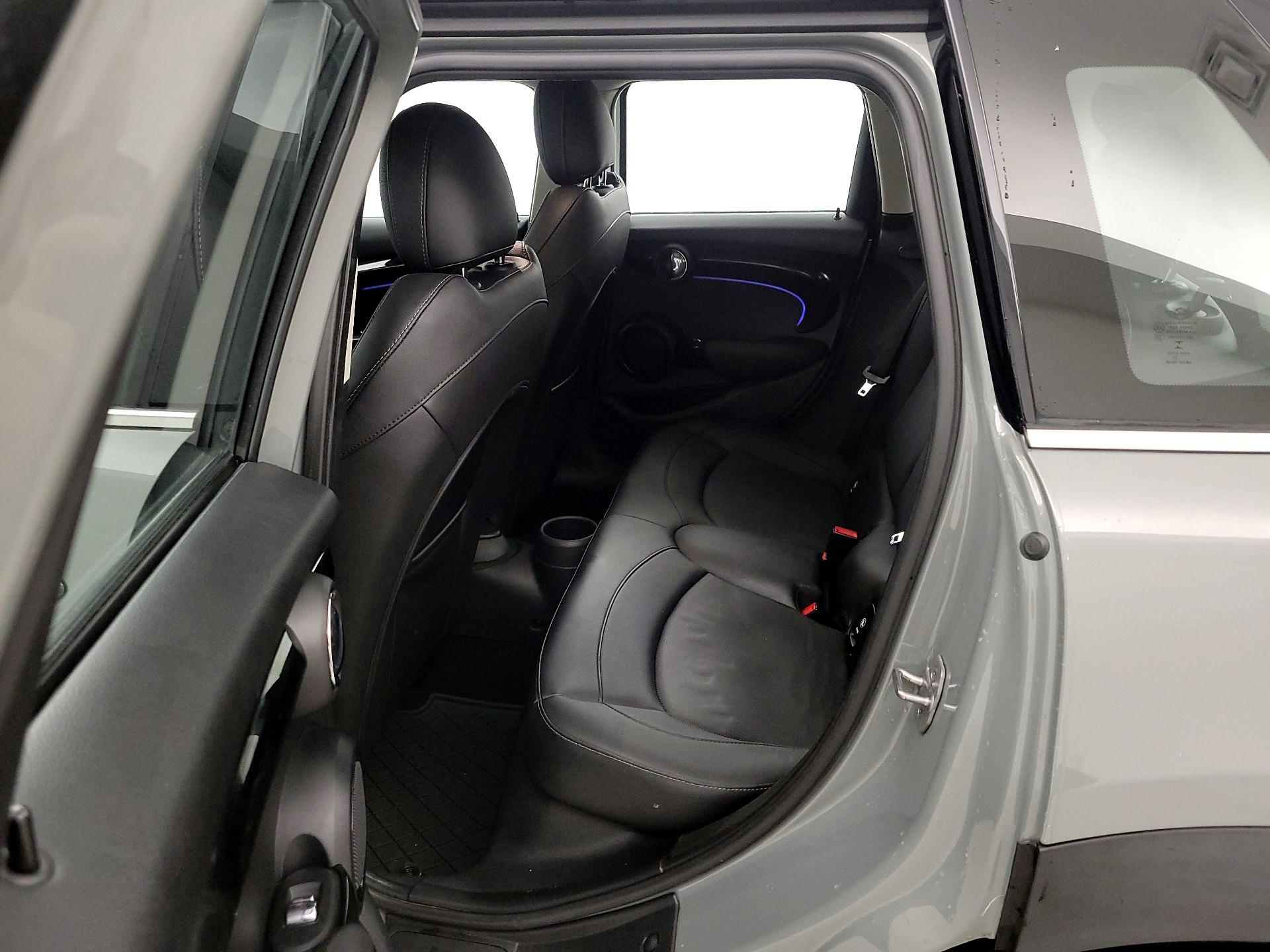 Thumbnail: 2023 MINI Cooper Hardtop - 20