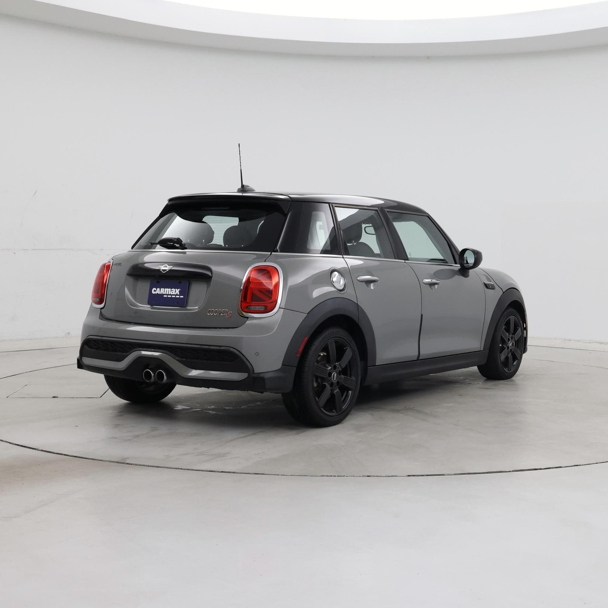 Thumbnail: 2023 MINI Cooper Hardtop - 8