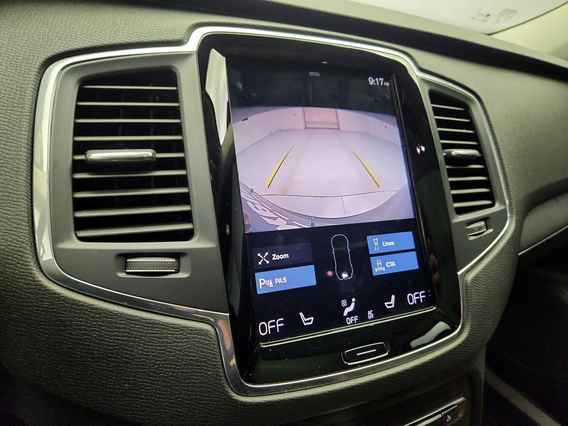 Thumbnail: 2020 Volvo XC90 - 15