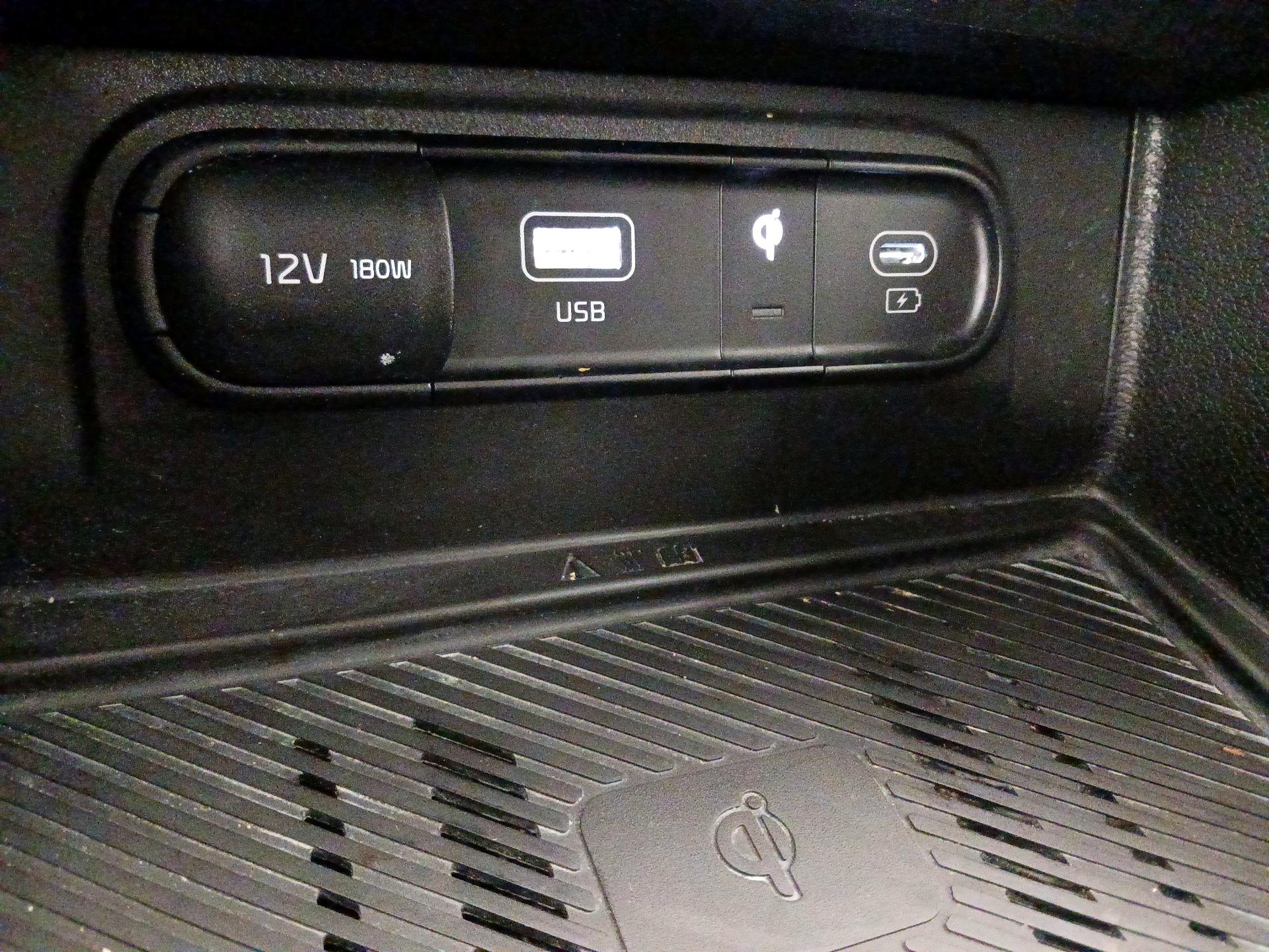 Thumbnail: 2024 Kia Sportage - 19