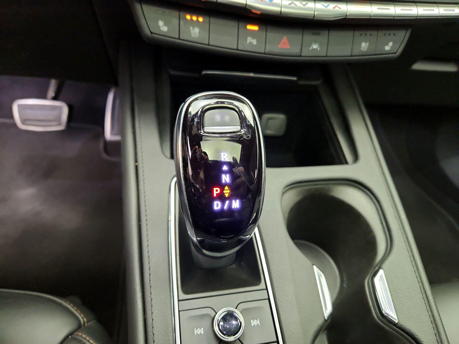 Thumbnail: 2023 Cadillac XT4 - 18