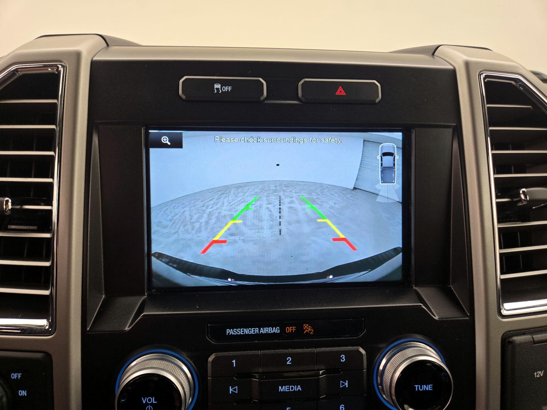 Thumbnail: 2015 Ford F-150 - 14