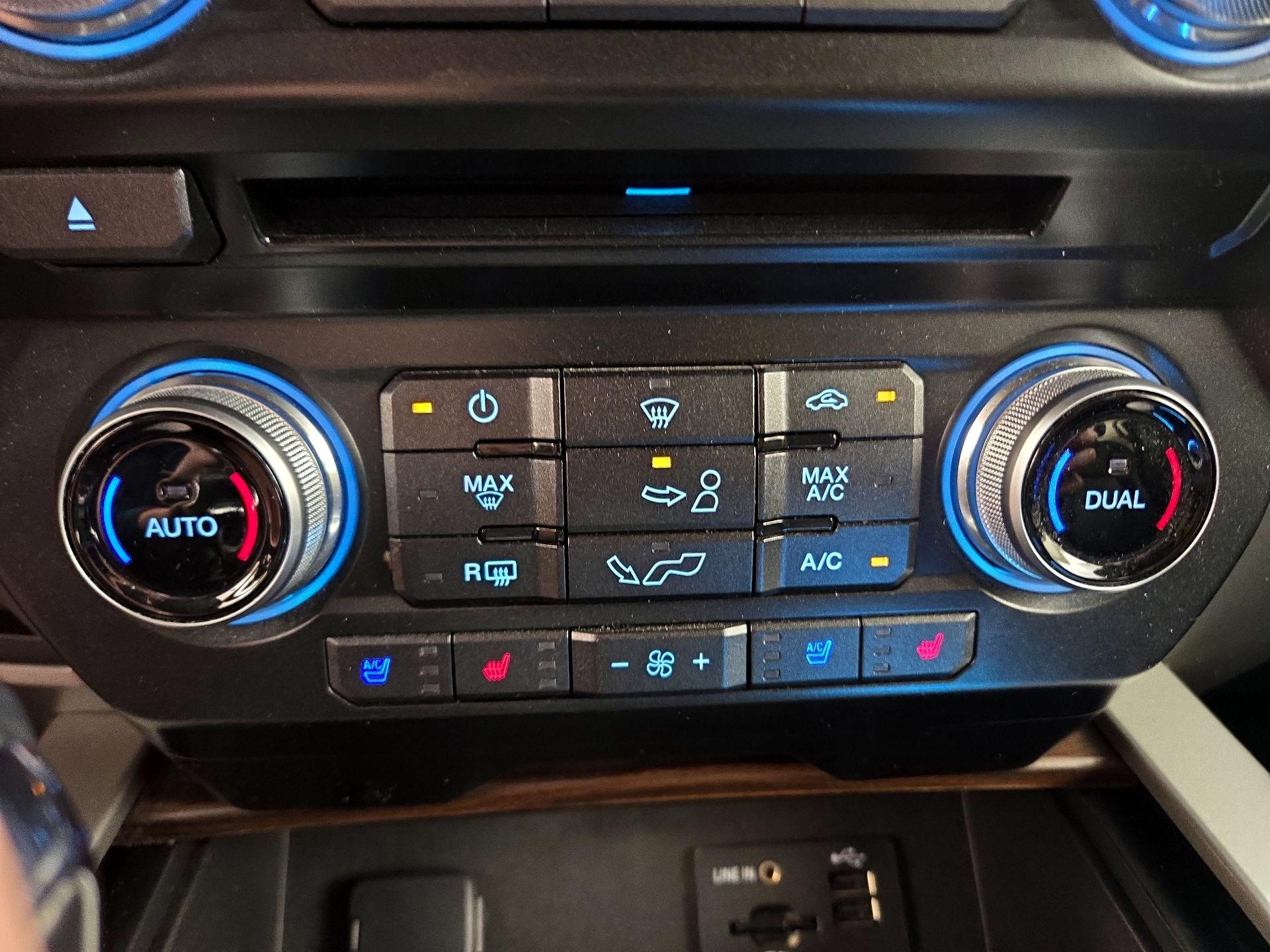 Thumbnail: 2015 Ford F-150 - 16