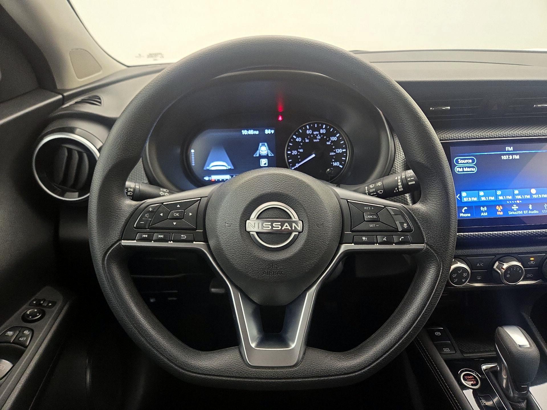 Thumbnail: 2023 Nissan Kicks - 10