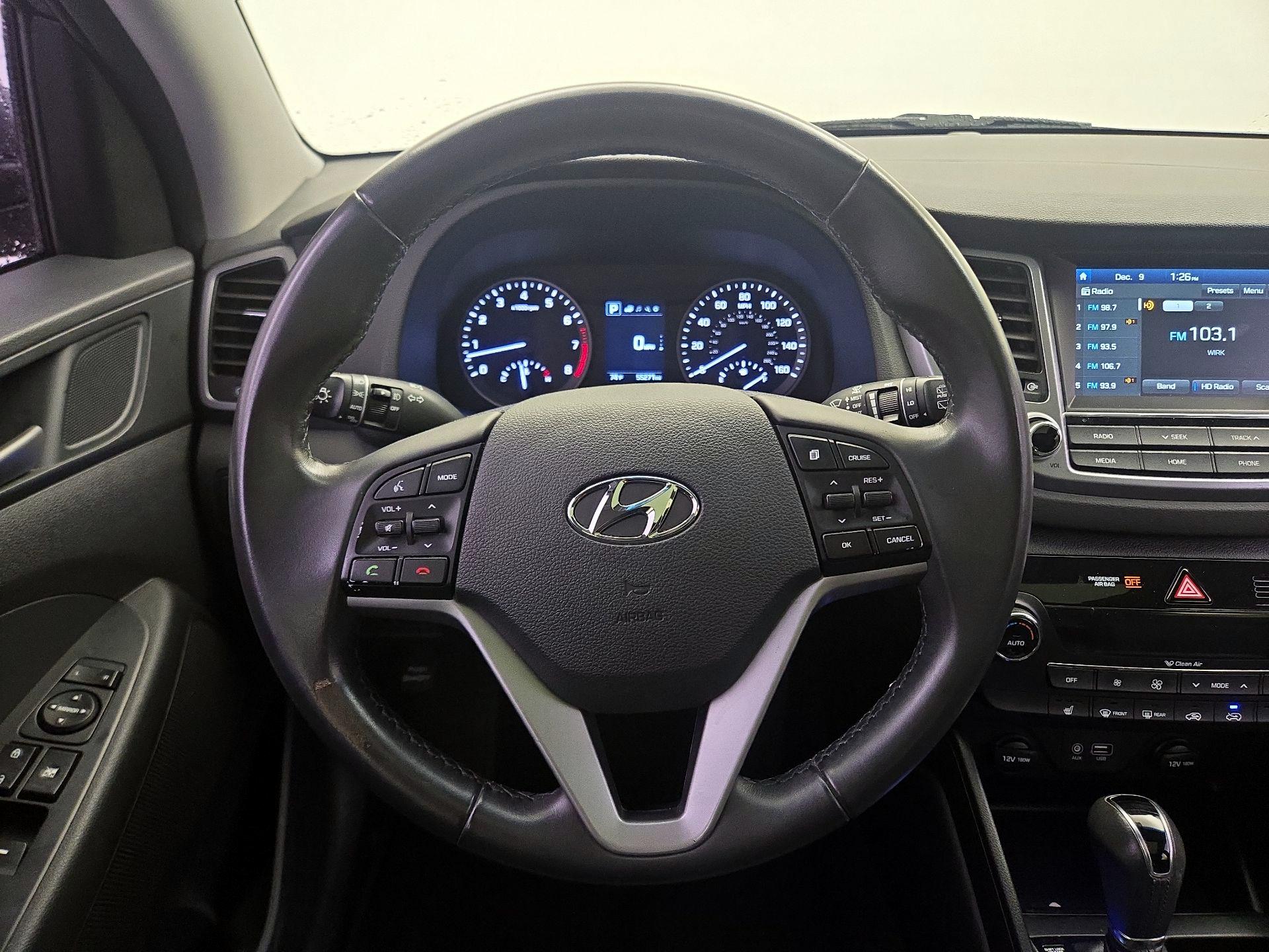 Thumbnail: 2018 Hyundai Tucson - 10