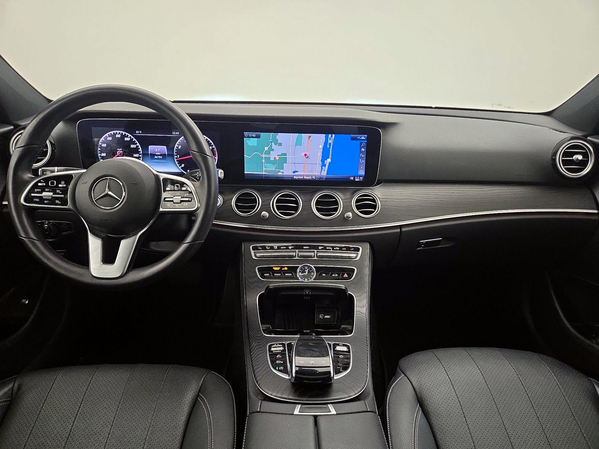 Thumbnail: 2020 Mercedes-Benz E-Class - 9