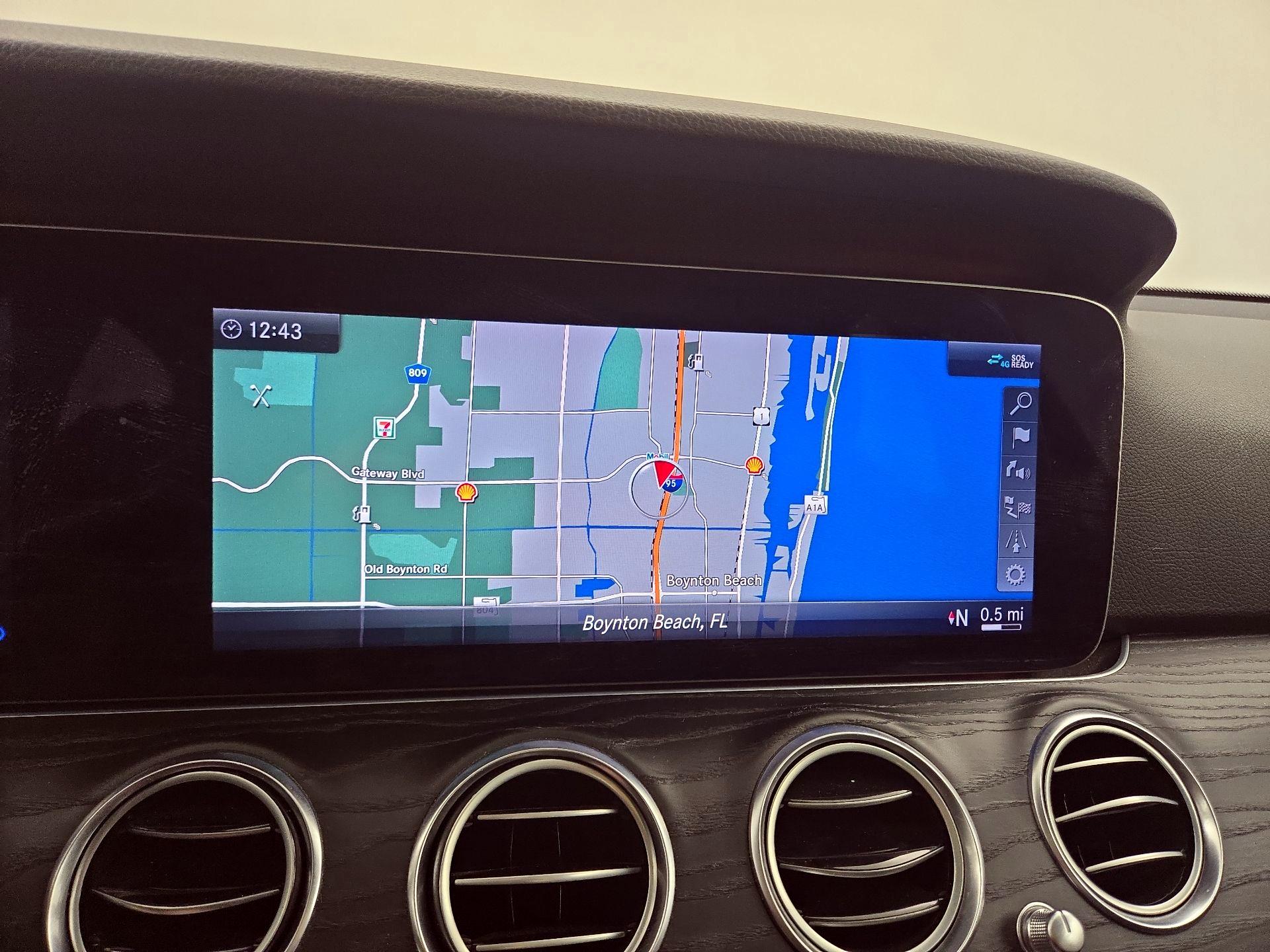 Thumbnail: 2020 Mercedes-Benz E-Class - 14