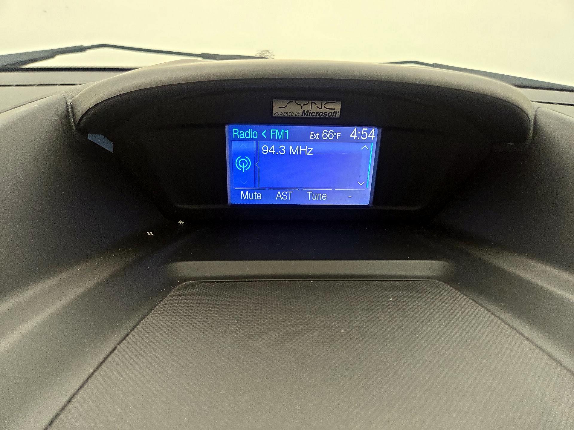 Thumbnail: 2014 Ford Escape - 15