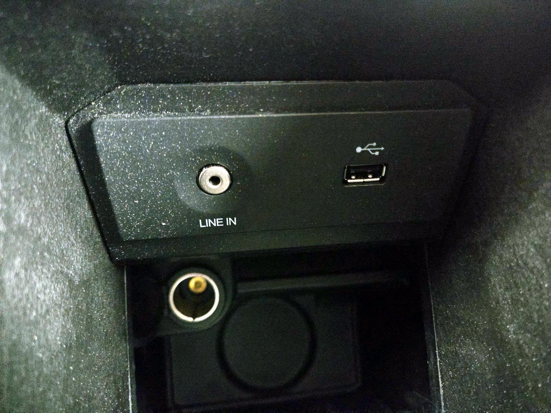 Thumbnail: 2014 Ford Escape - 18