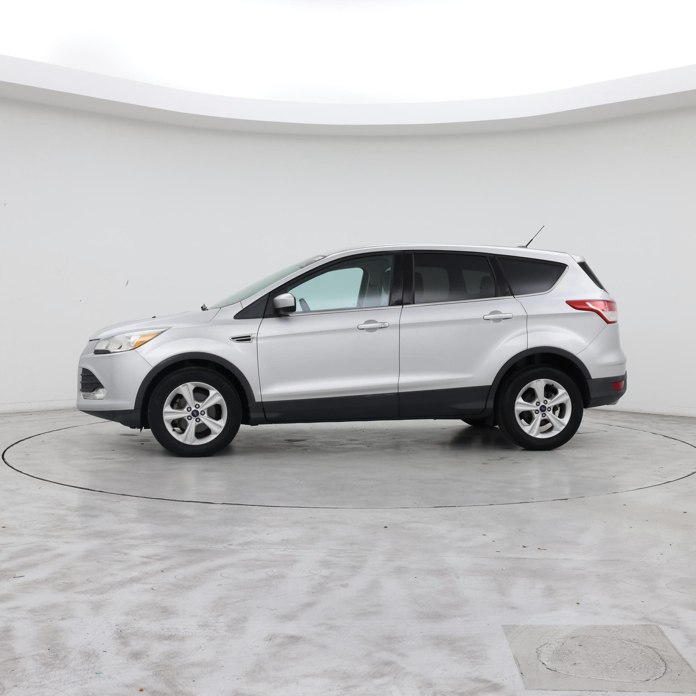 Thumbnail: 2014 Ford Escape - 3