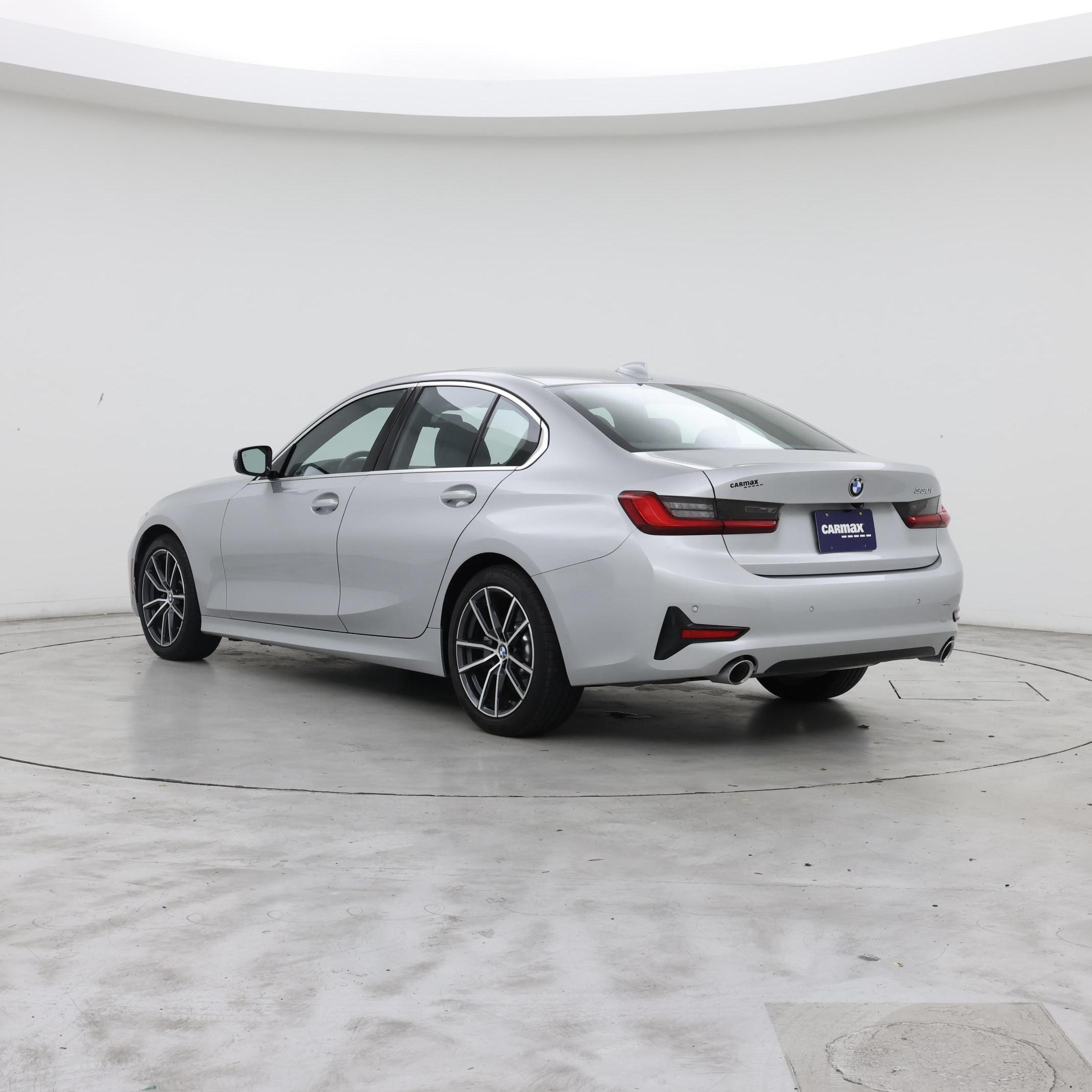 Thumbnail: 2019 BMW 3 Series - 2