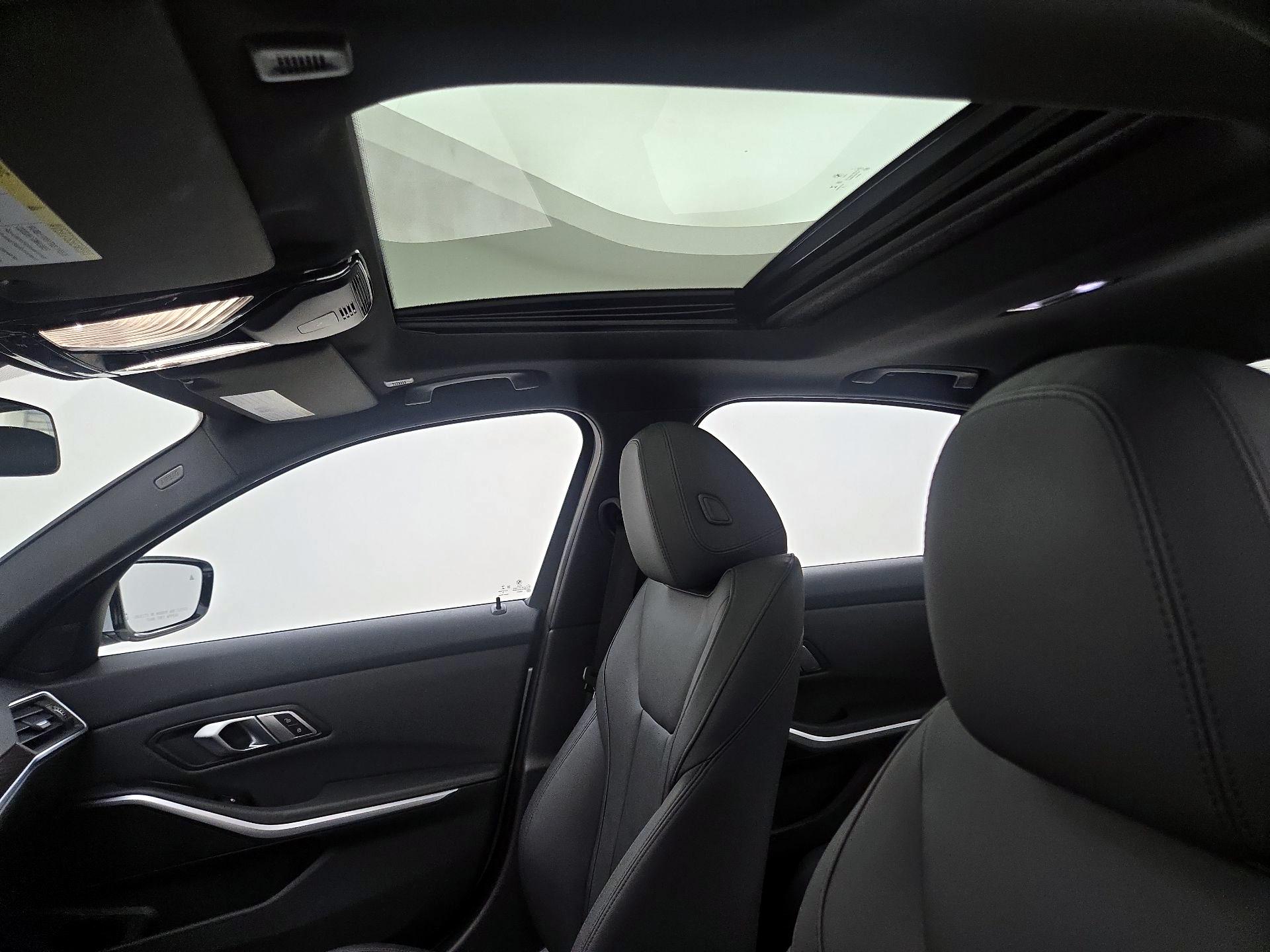 Thumbnail: 2019 BMW 3 Series - 19