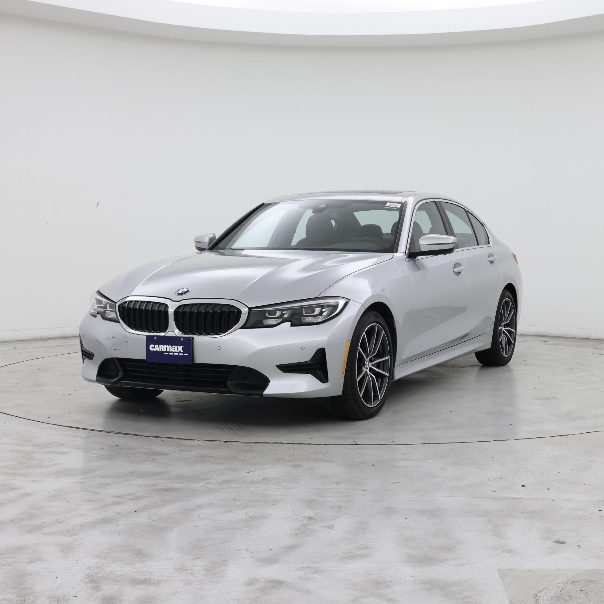 Thumbnail: 2019 BMW 3 Series - 4
