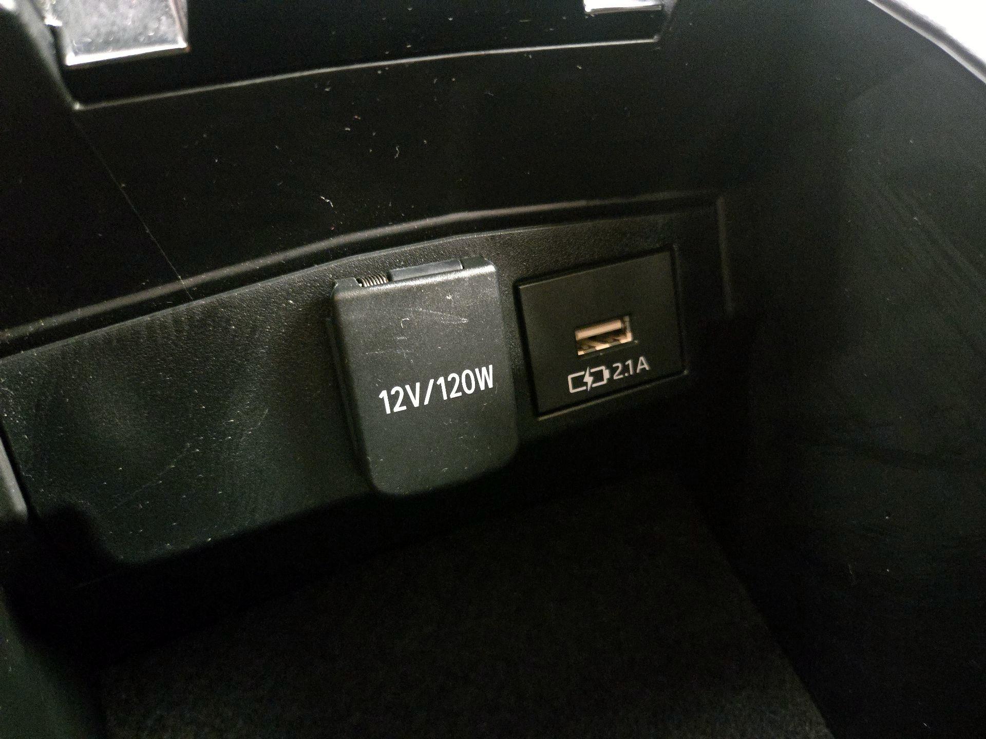 Thumbnail: 2020 Toyota Corolla - 18