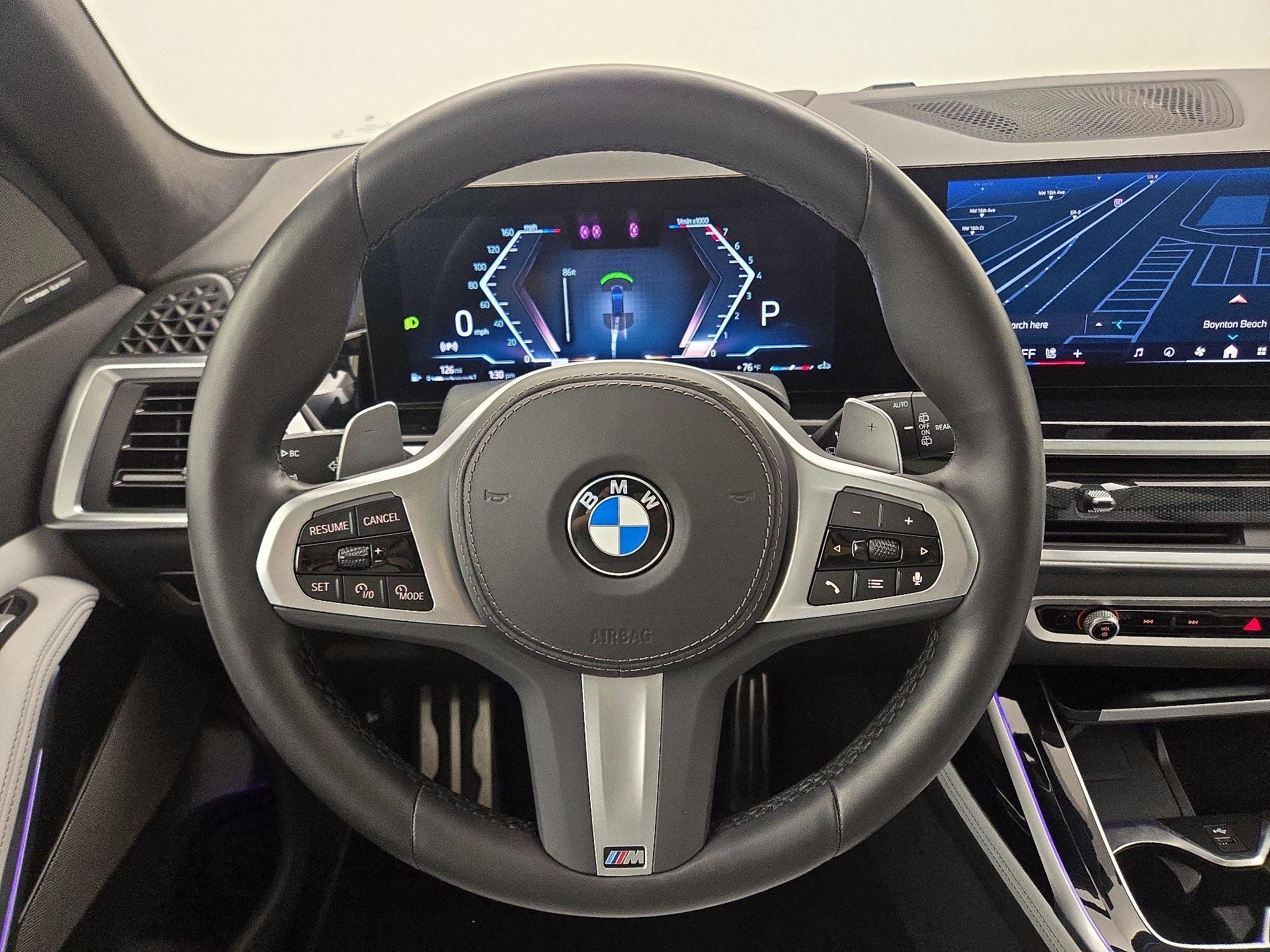 Thumbnail: 2024 BMW X7 - 10