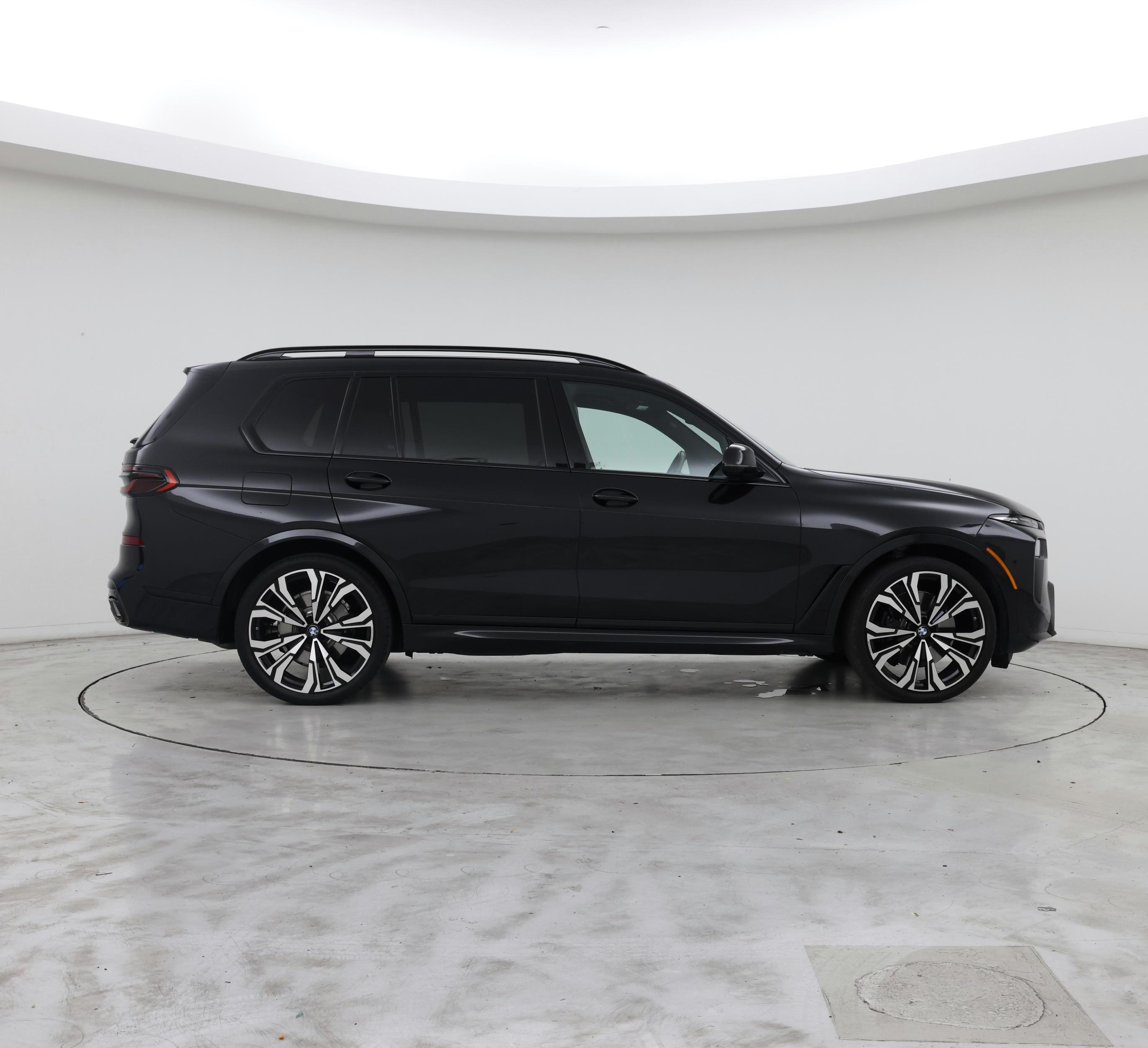 Thumbnail: 2024 BMW X7 - 7