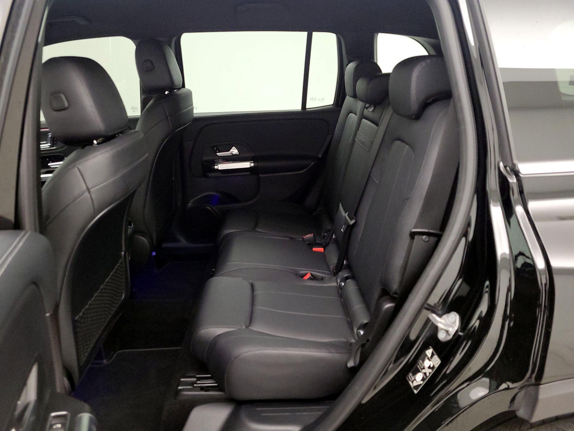 Thumbnail: 2020 Mercedes-Benz GLB - 19