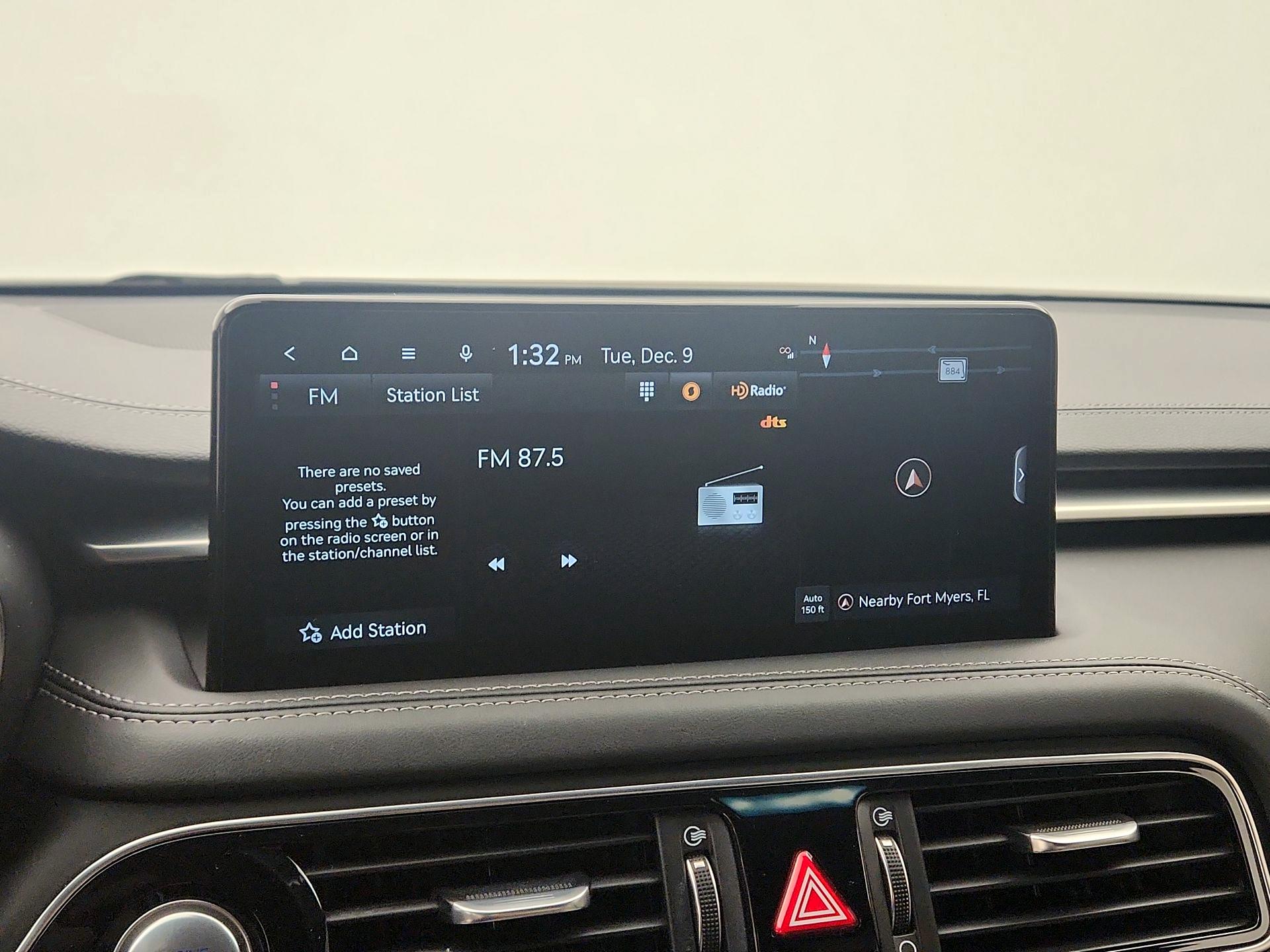 Thumbnail: 2023 Genesis G70 - 16