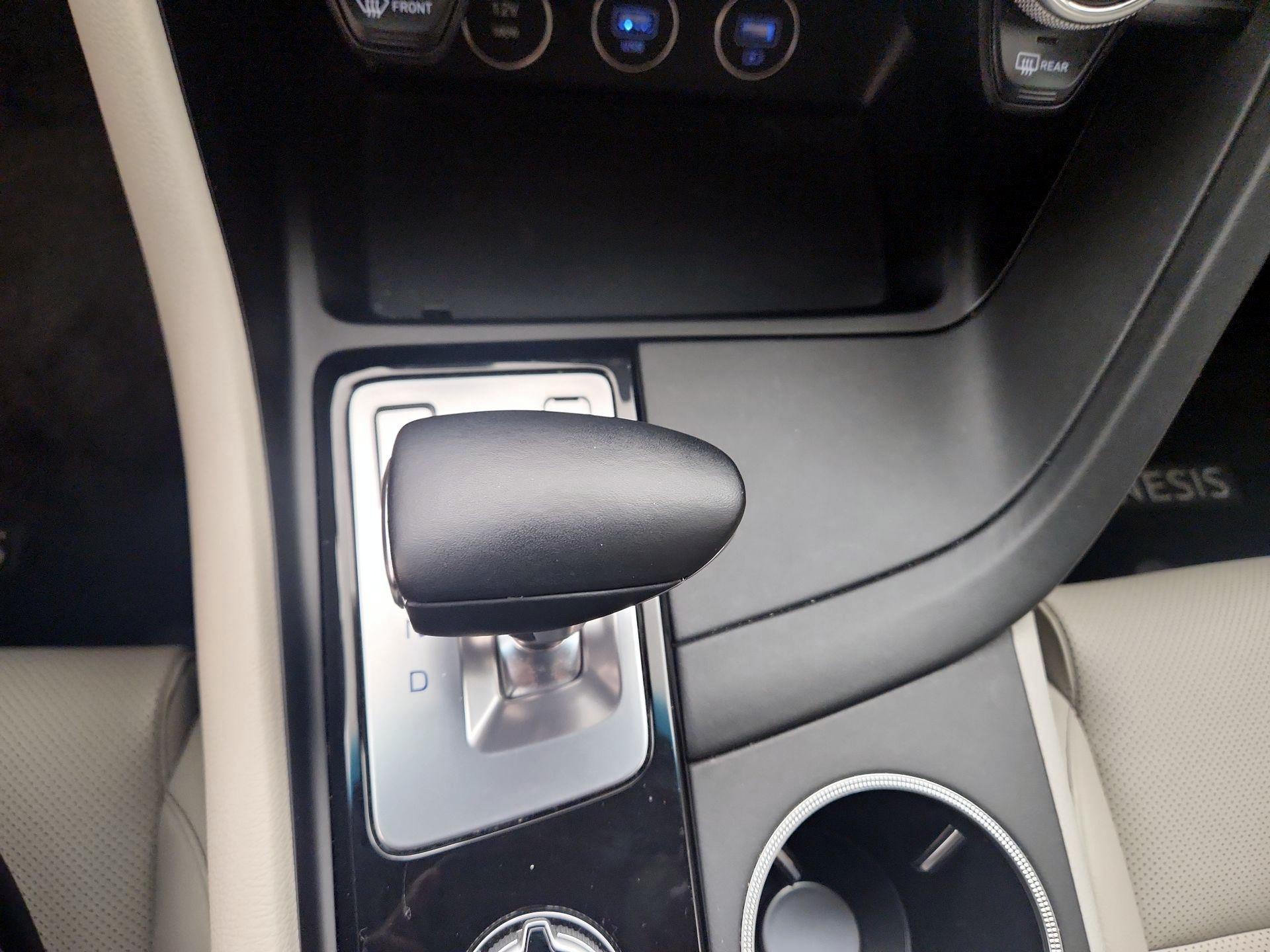 Thumbnail: 2023 Genesis G70 - 18