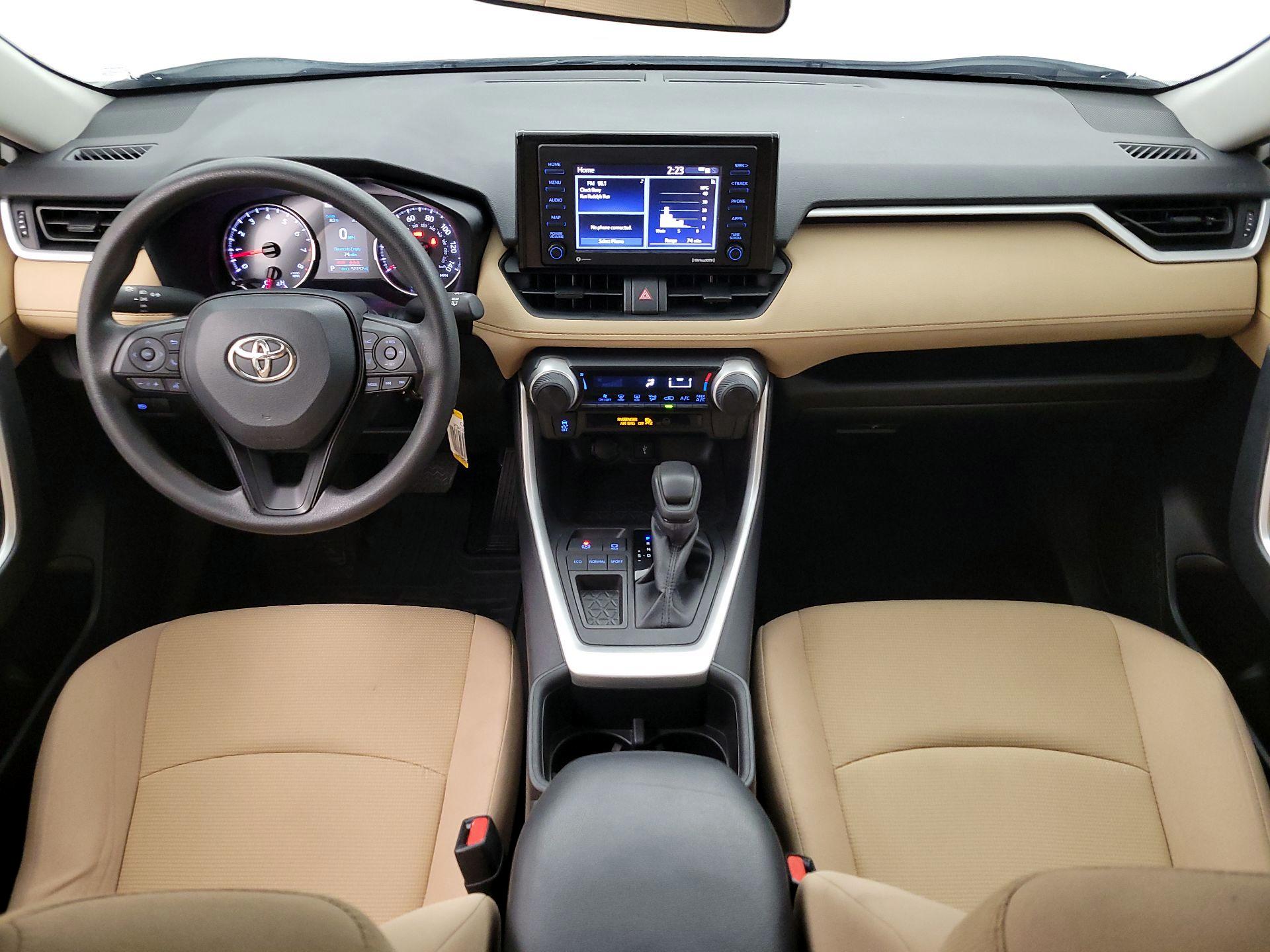 Thumbnail: 2022 Toyota RAV4 - 9