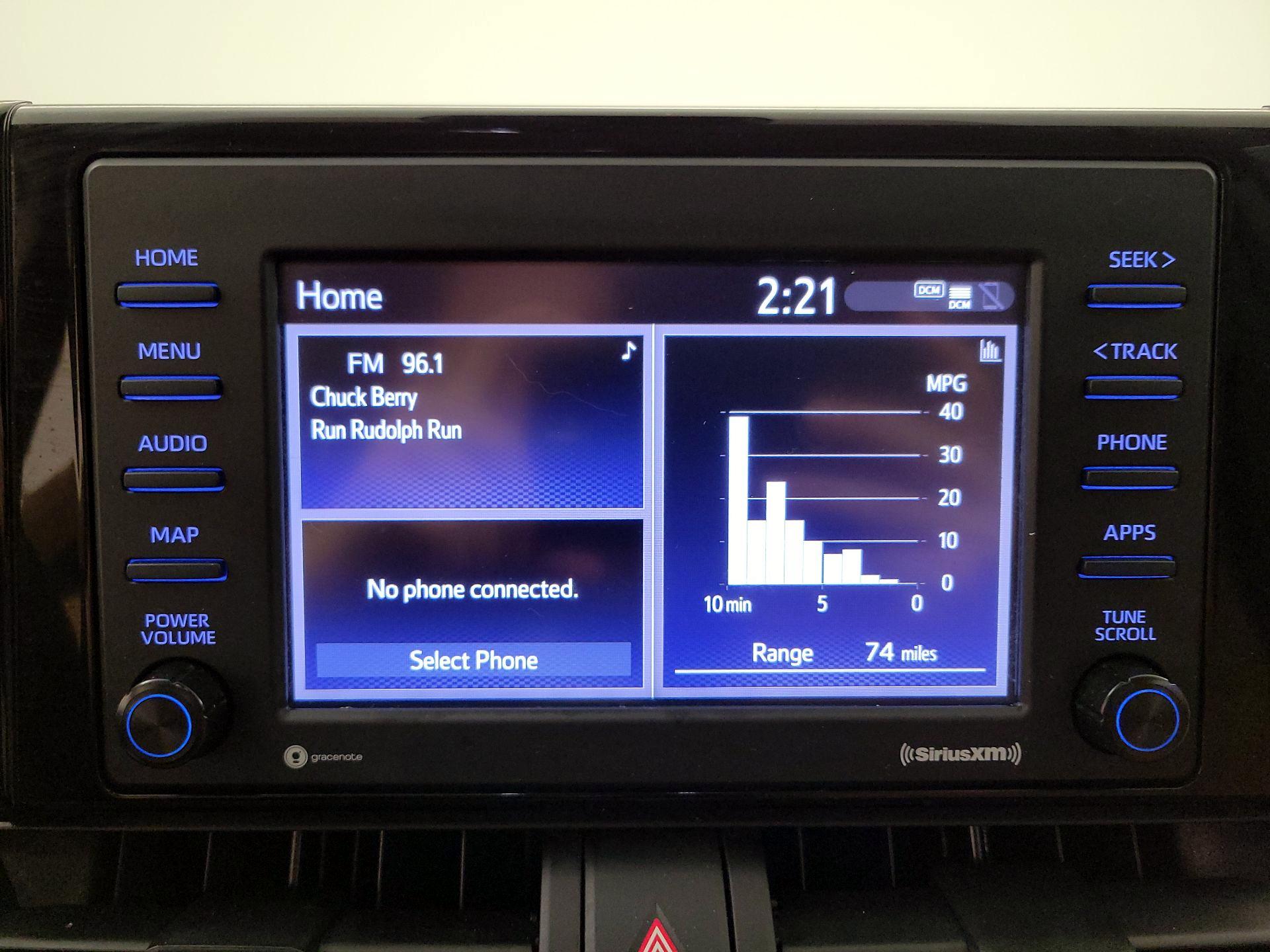 Thumbnail: 2022 Toyota RAV4 - 15