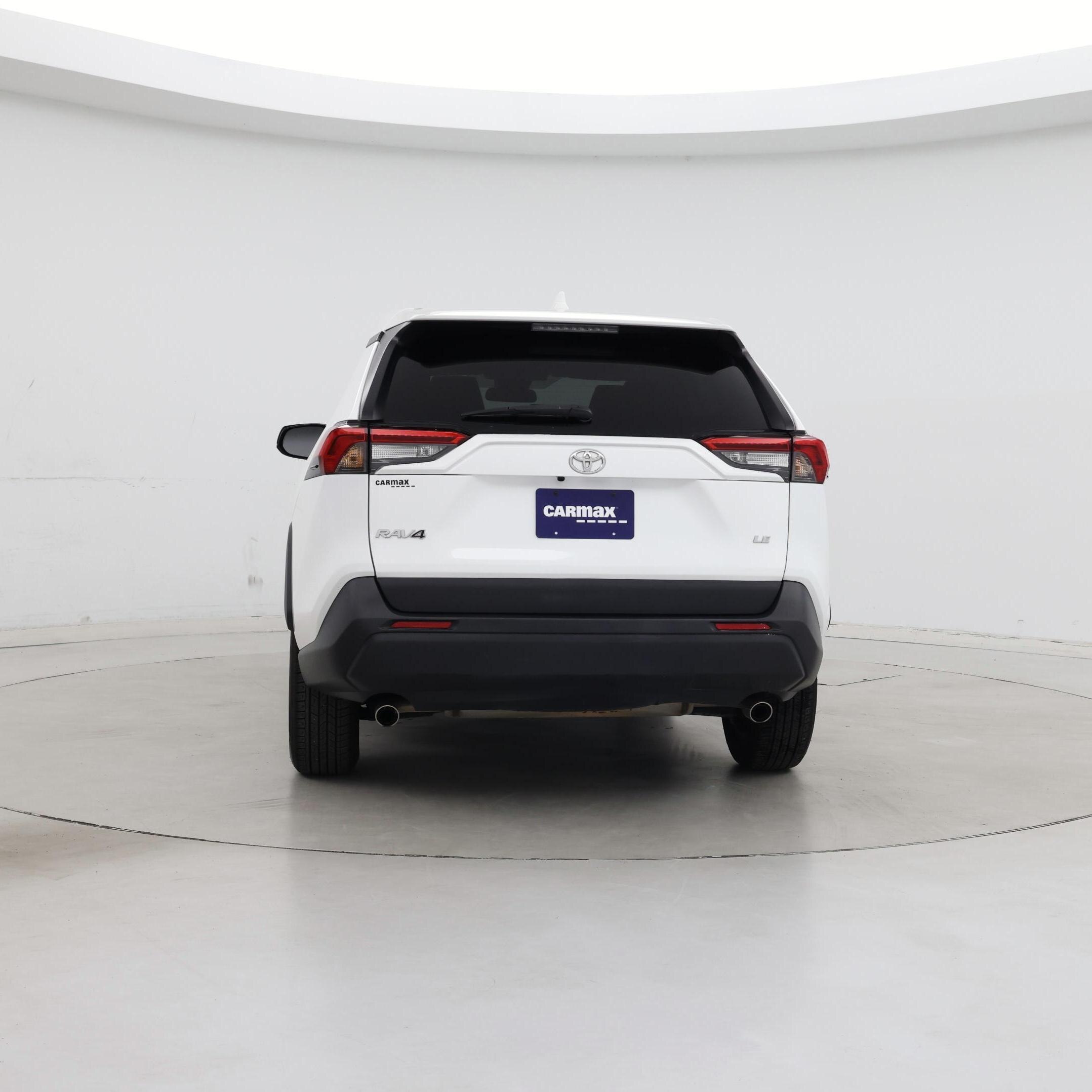 Thumbnail: 2022 Toyota RAV4 - 6