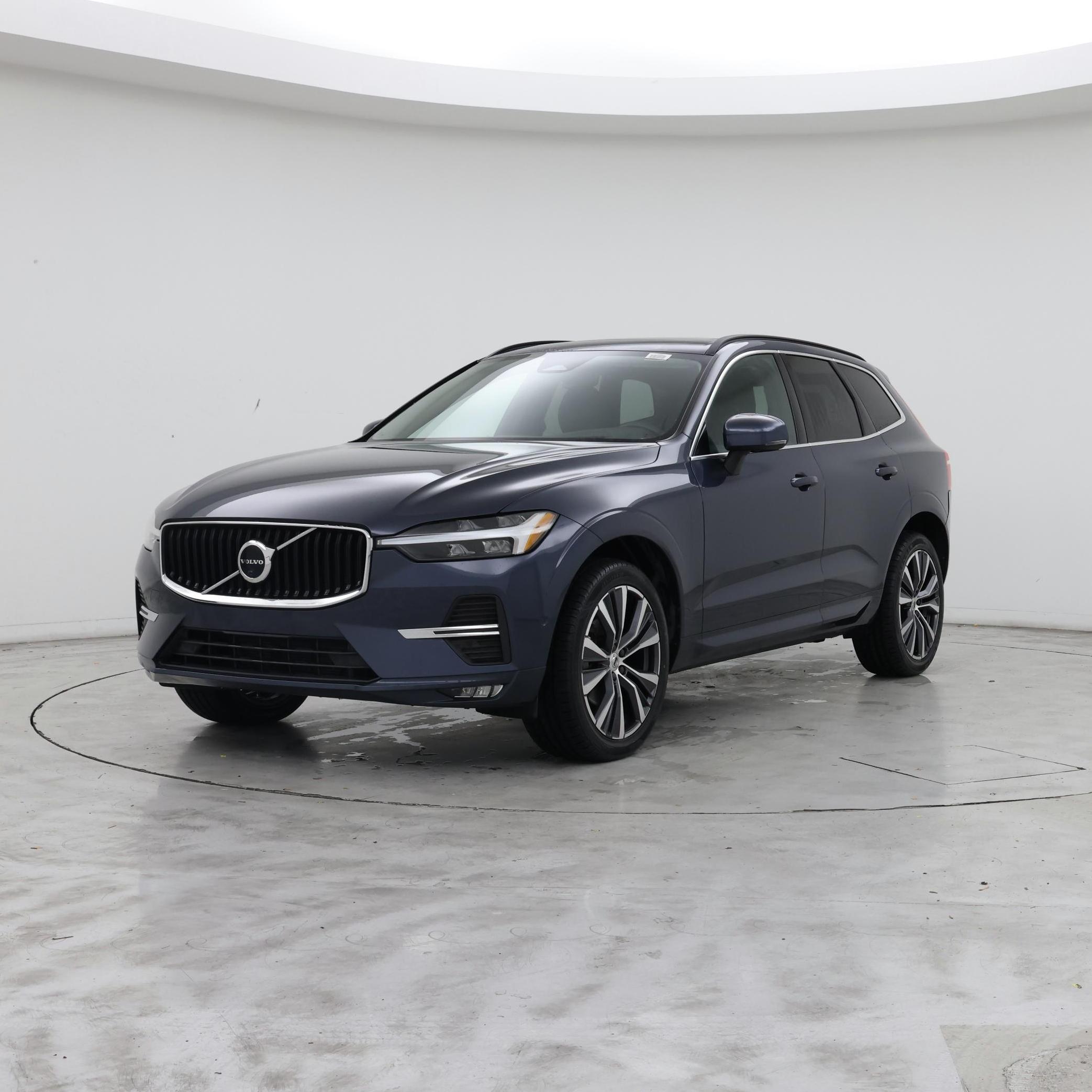 Thumbnail: 2022 Volvo XC60 - 4