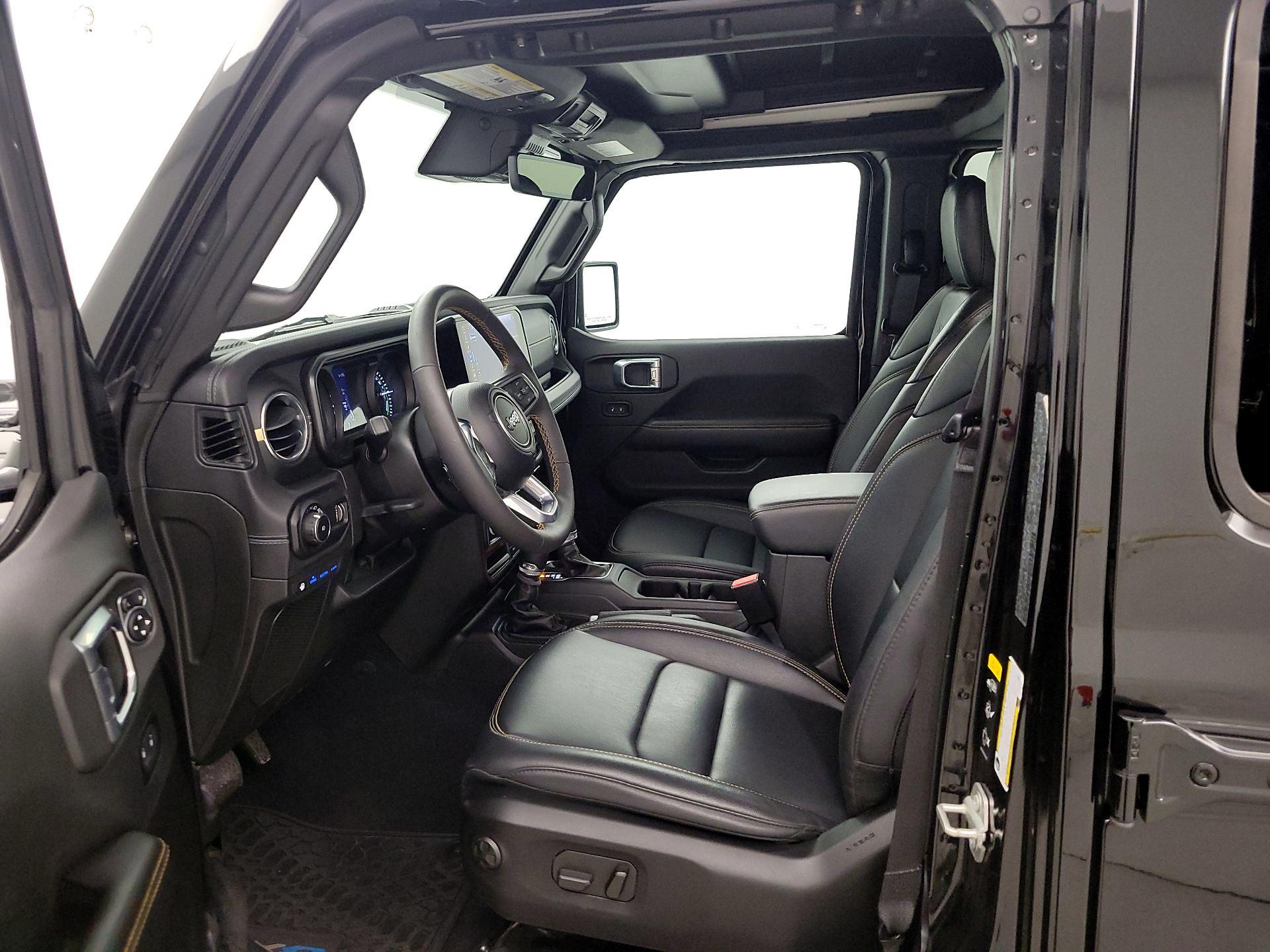 Thumbnail: 2024 Jeep Wrangler - 11