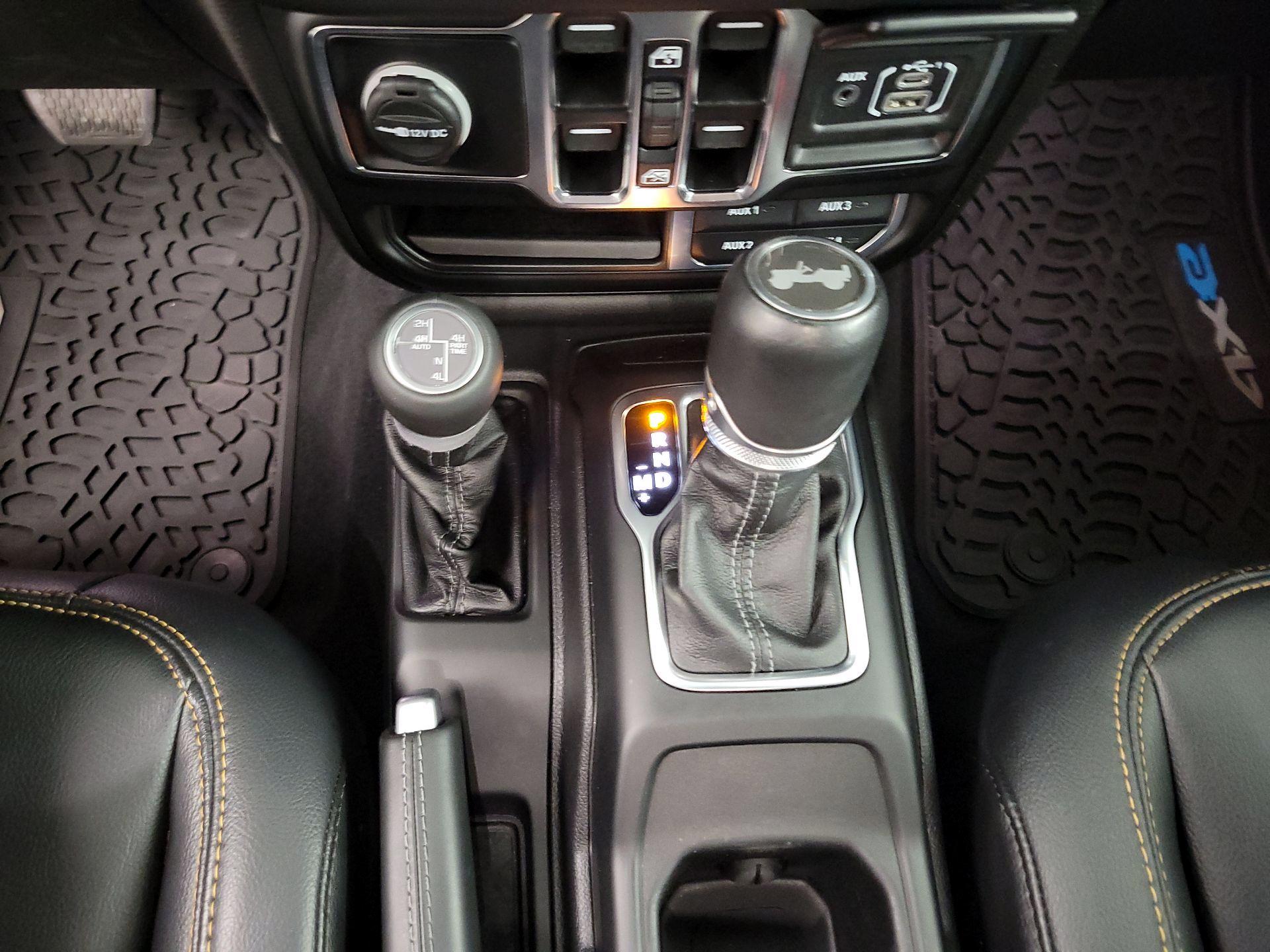 Thumbnail: 2024 Jeep Wrangler - 18