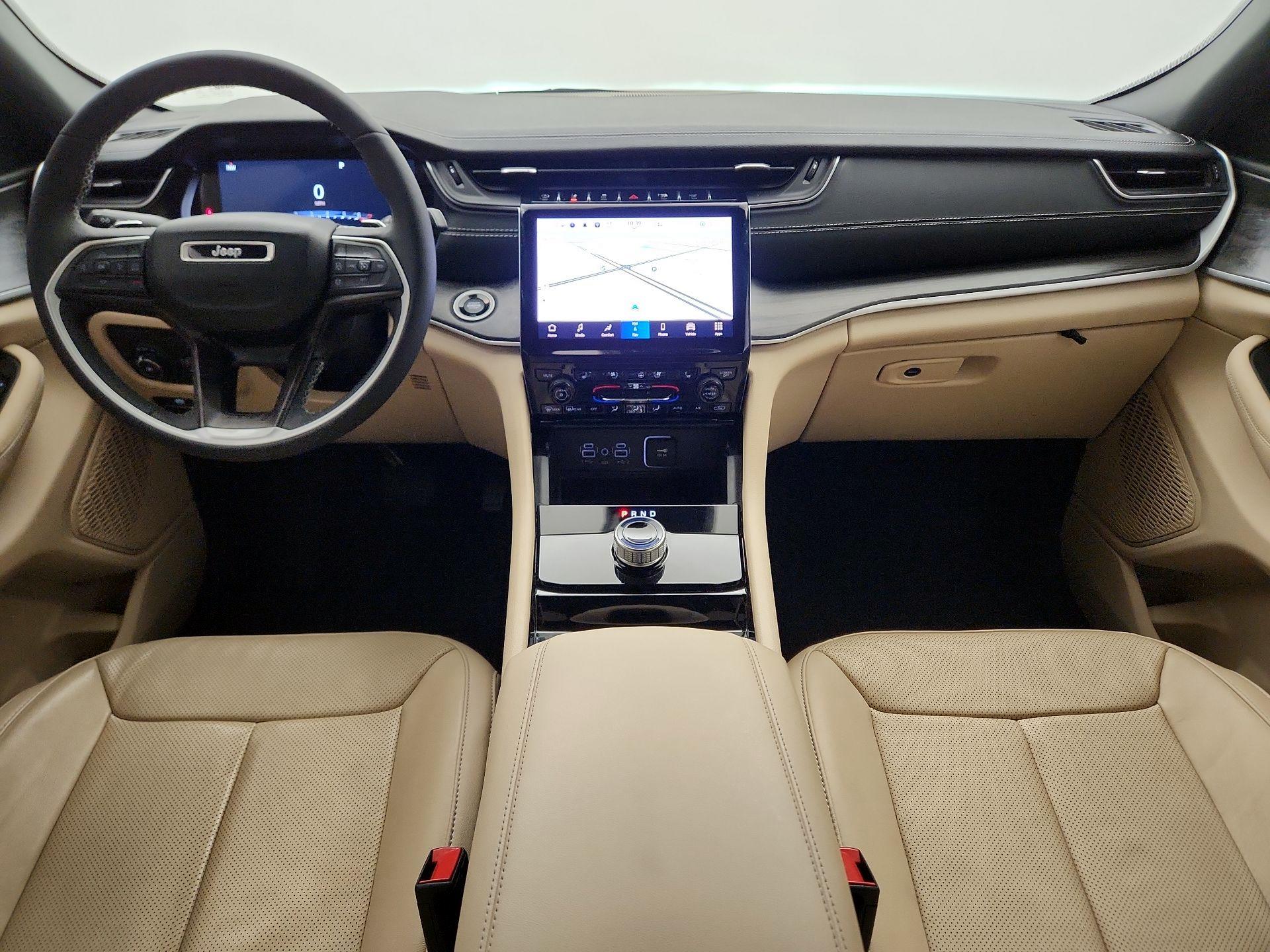 Thumbnail: 2023 Jeep Grand Cherokee - 9