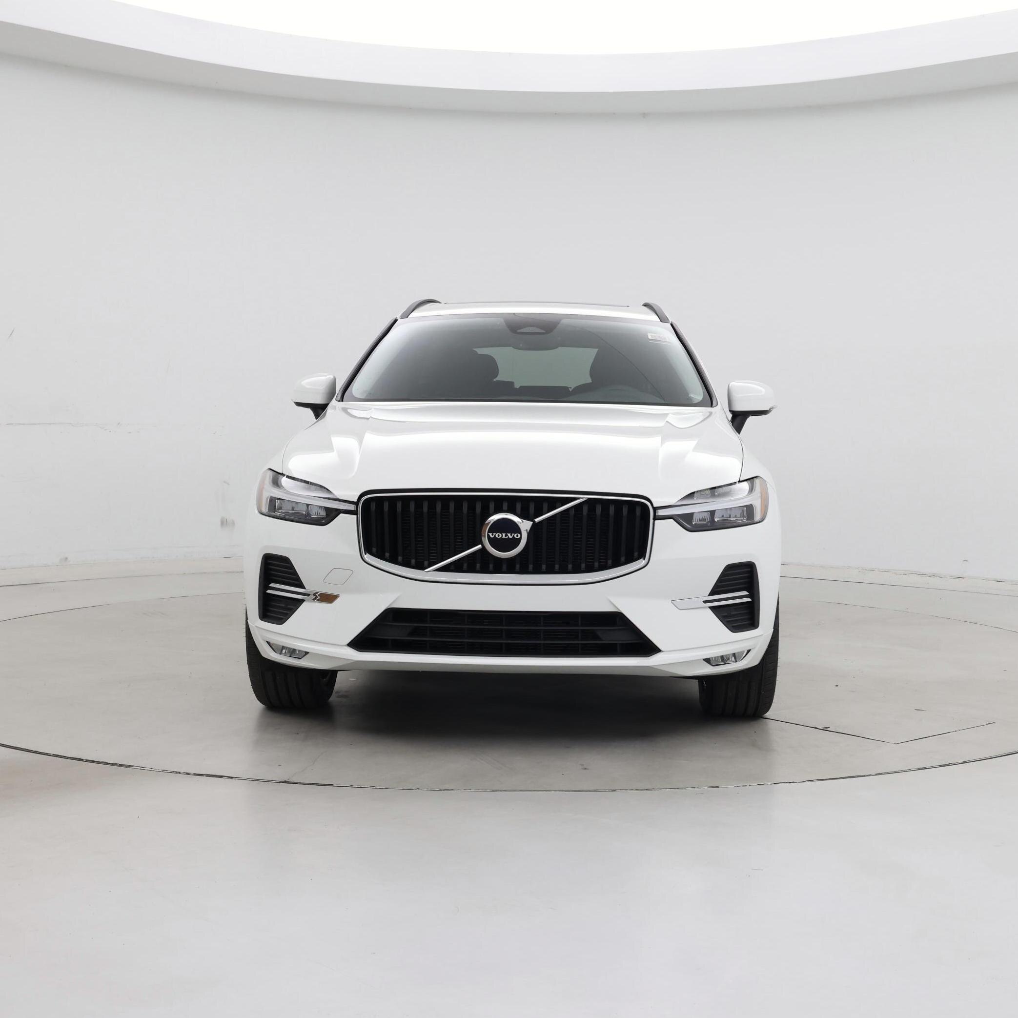 Thumbnail: 2022 Volvo XC60 - 5
