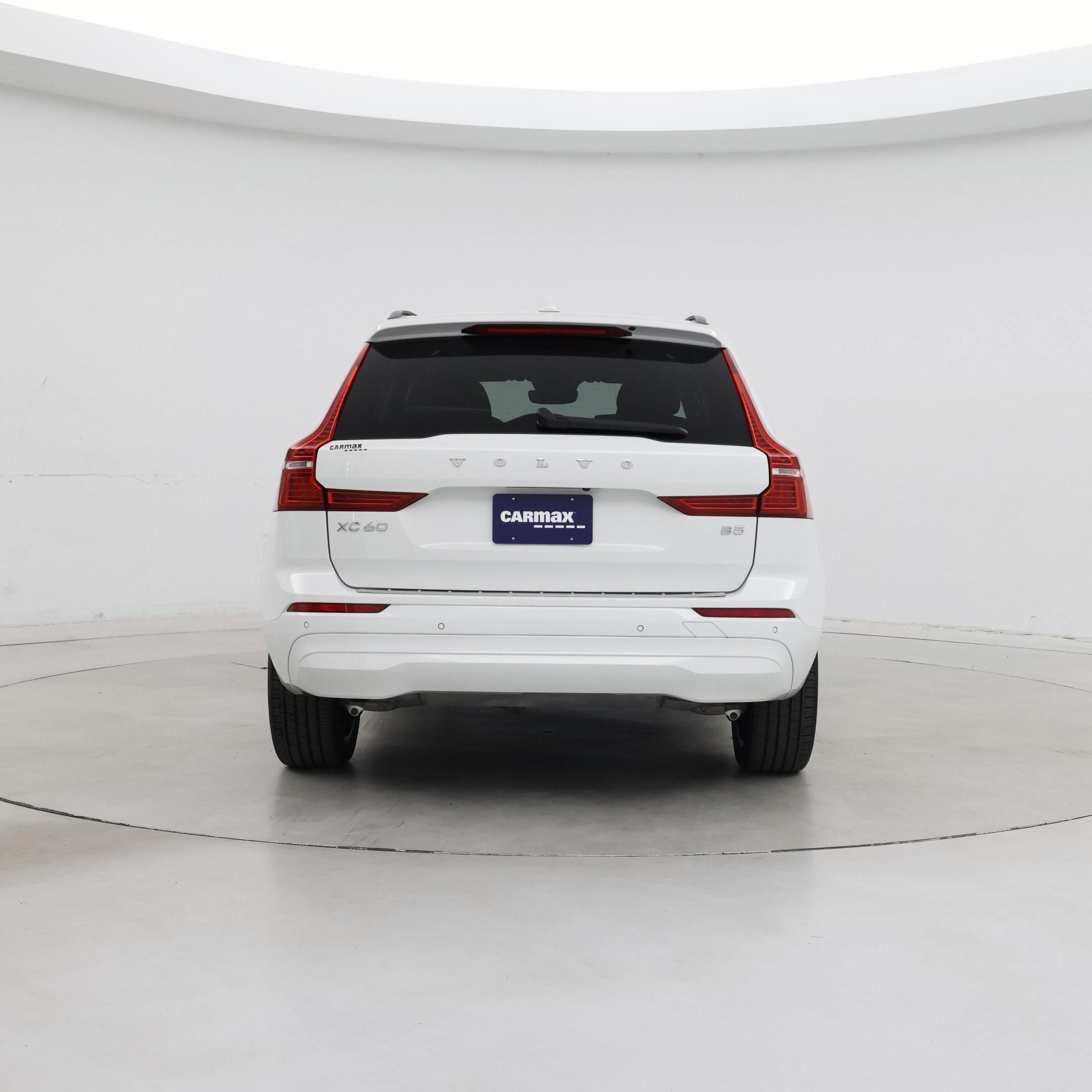 Thumbnail: 2022 Volvo XC60 - 6