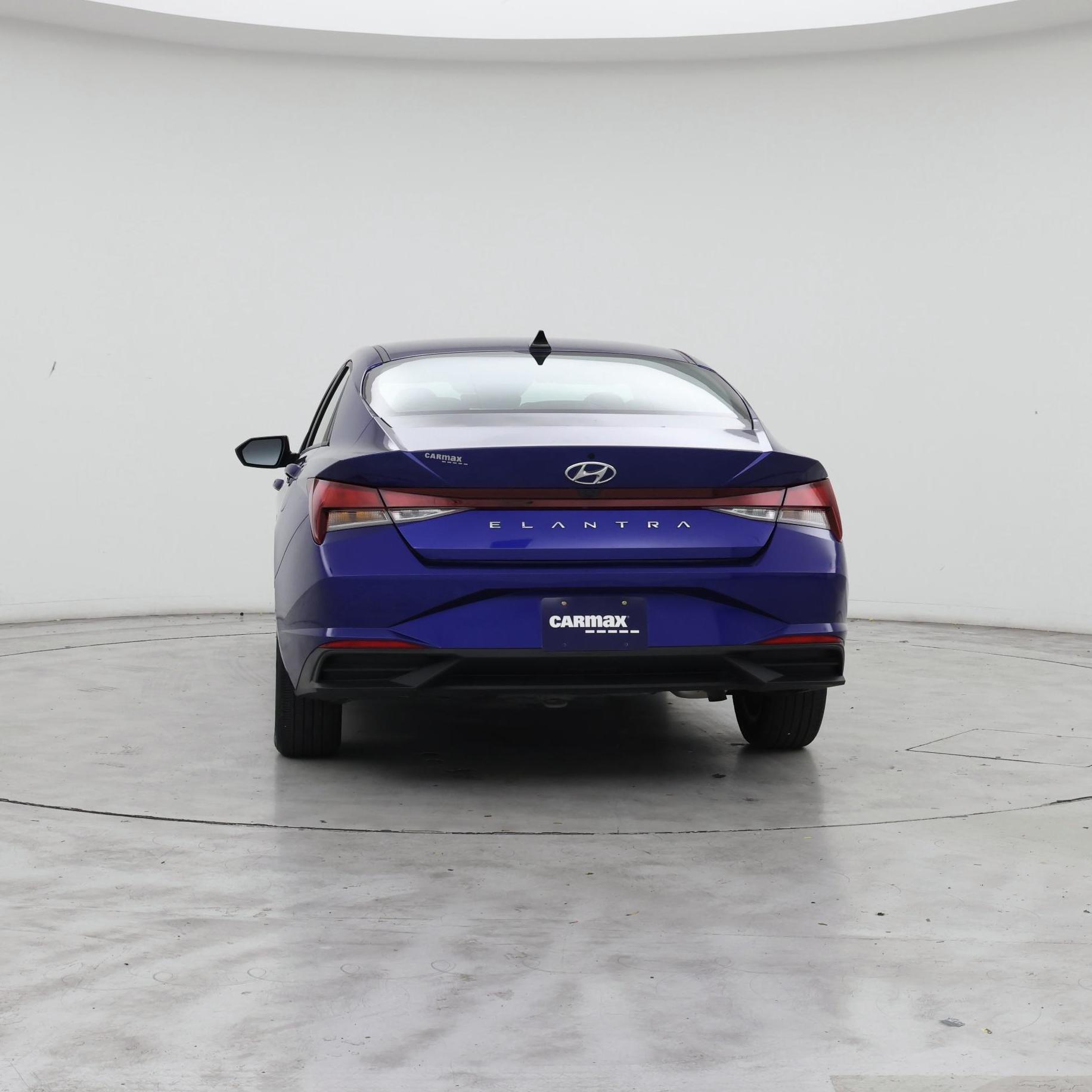 Thumbnail: 2022 Hyundai Elantra - 6