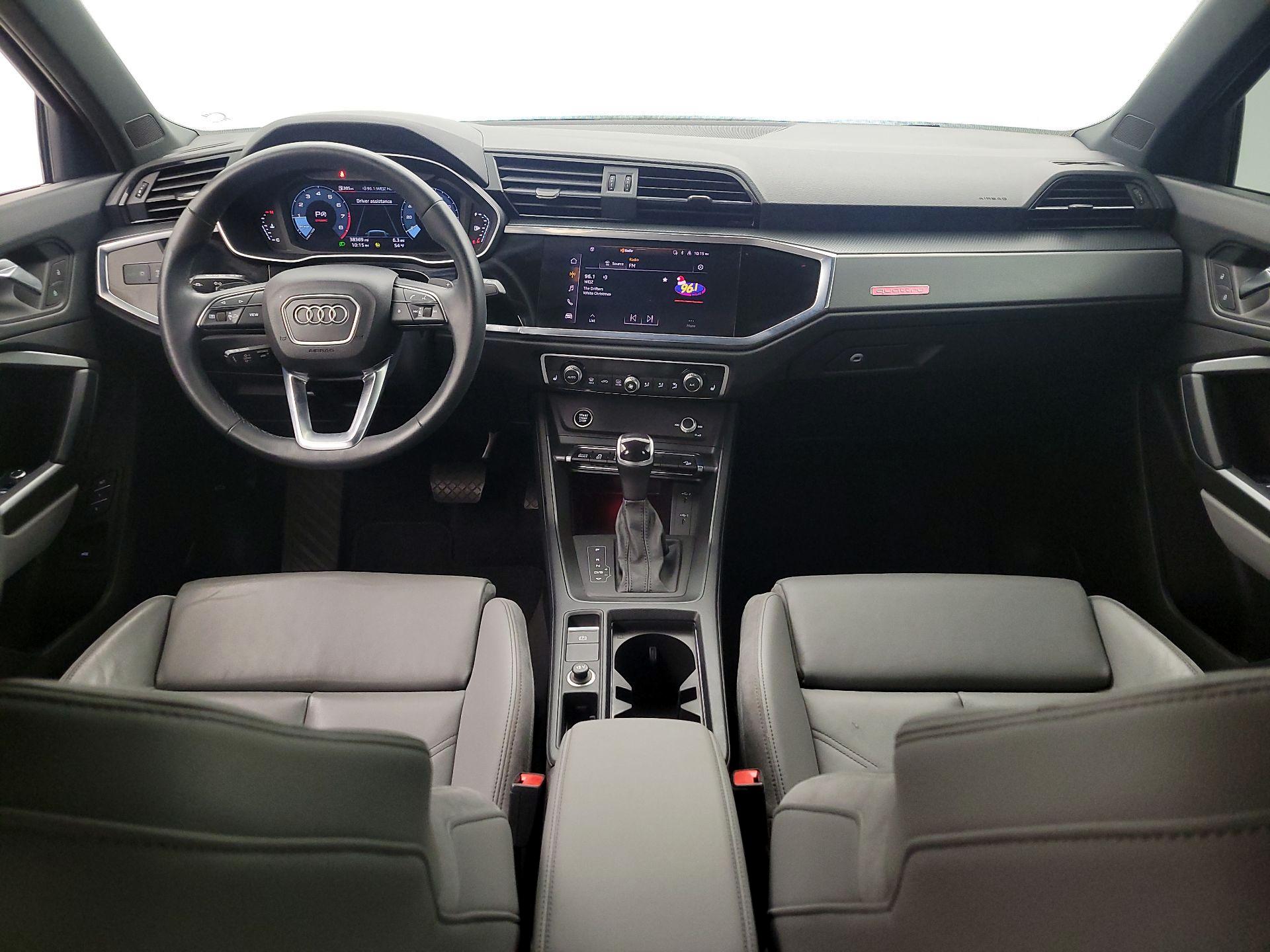 Thumbnail: 2022 Audi Q3 - 9