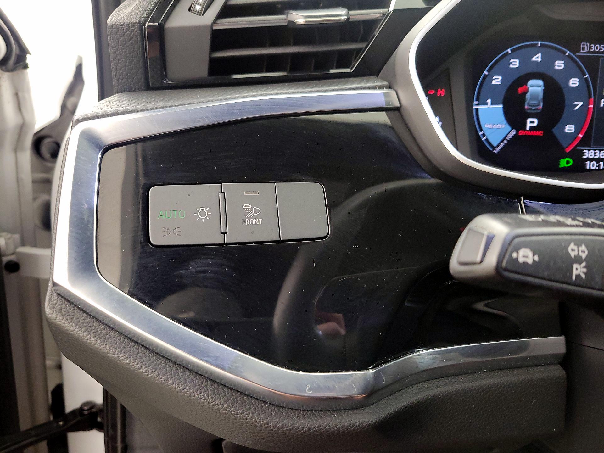 Thumbnail: 2022 Audi Q3 - 13