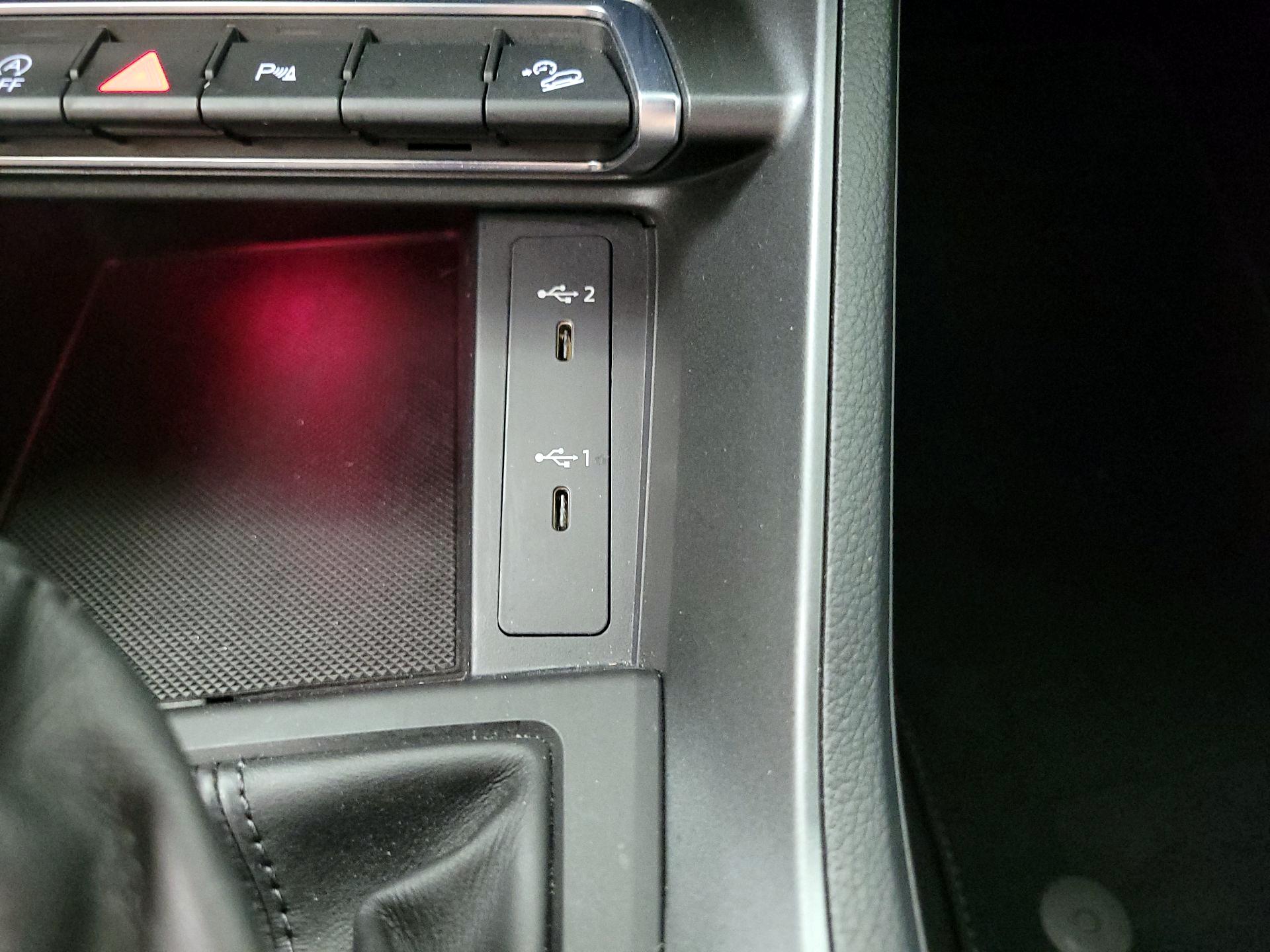 Thumbnail: 2022 Audi Q3 - 18