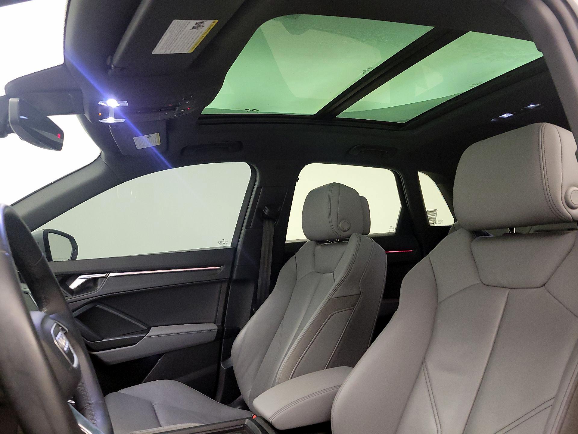 Thumbnail: 2022 Audi Q3 - 19