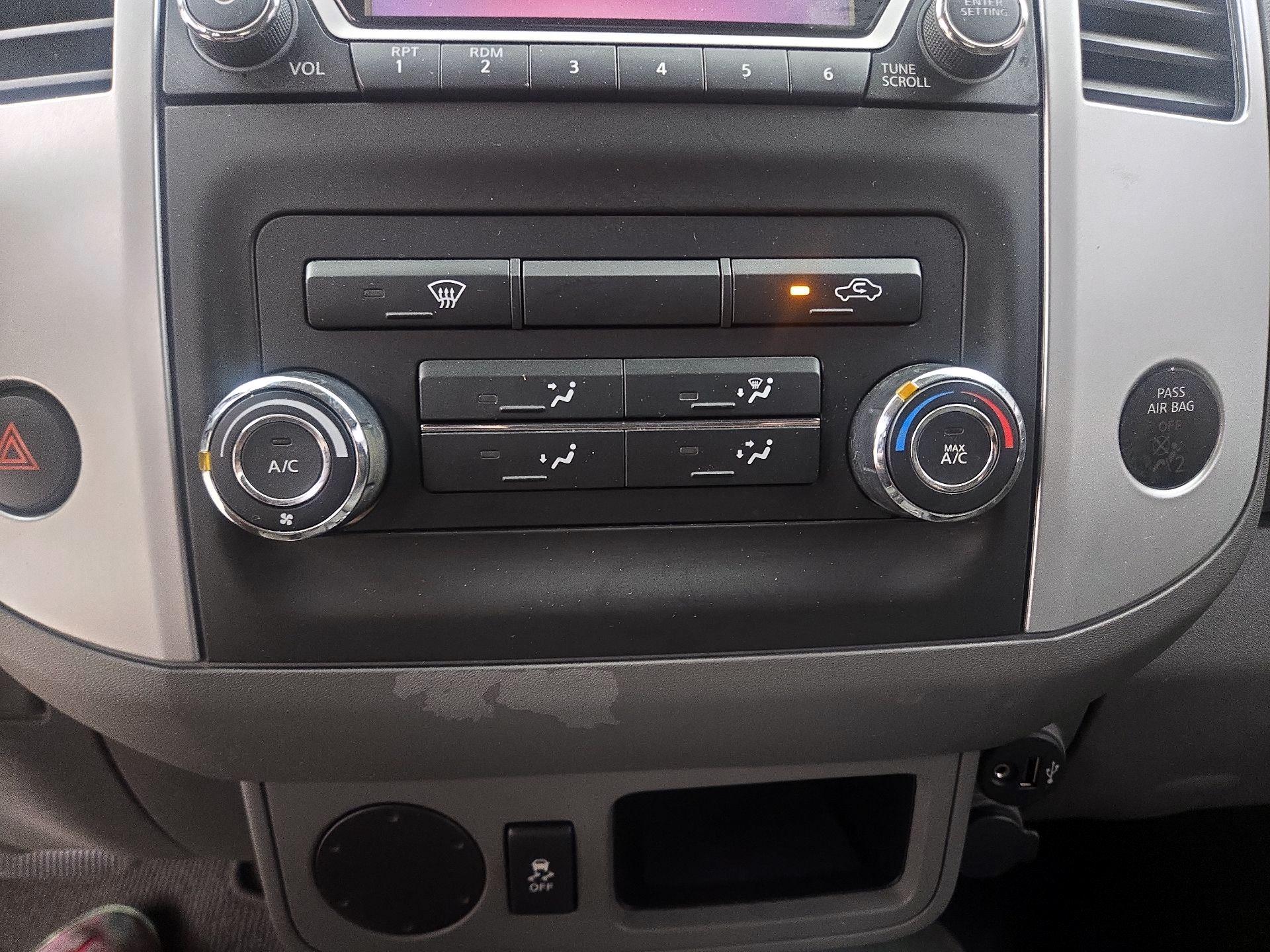 Thumbnail: 2018 Nissan Frontier - 16