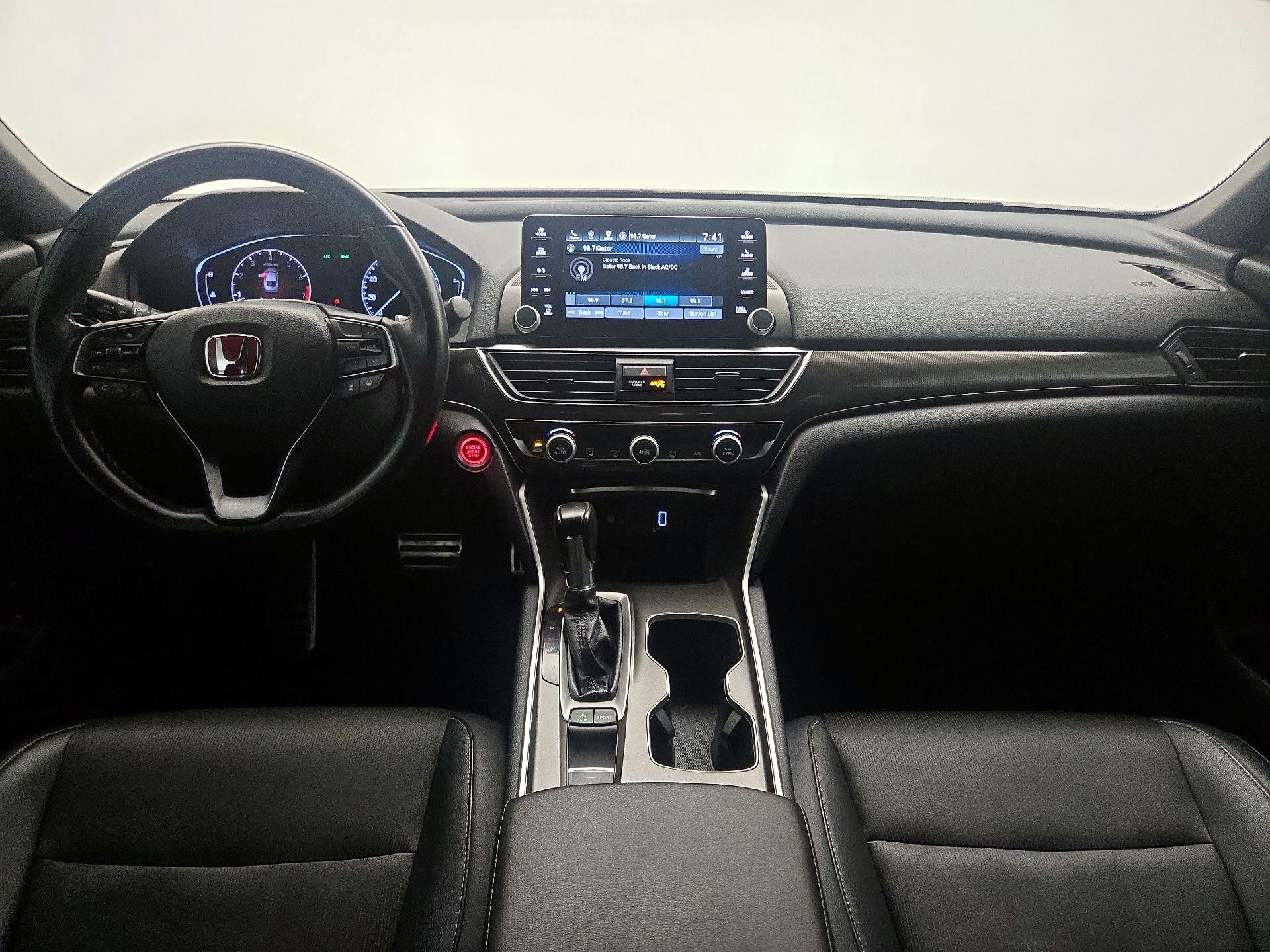 Thumbnail: 2018 Honda Accord - 9