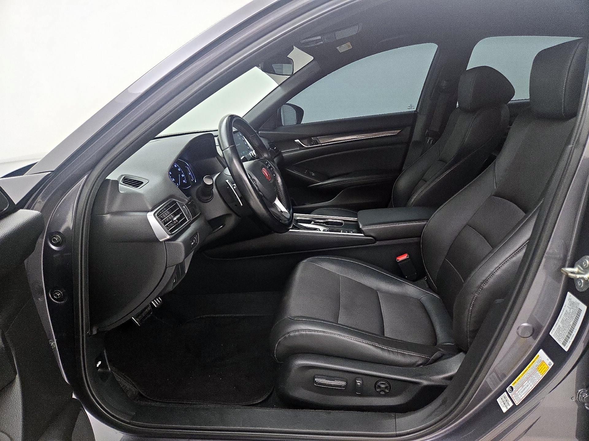 Thumbnail: 2018 Honda Accord - 11