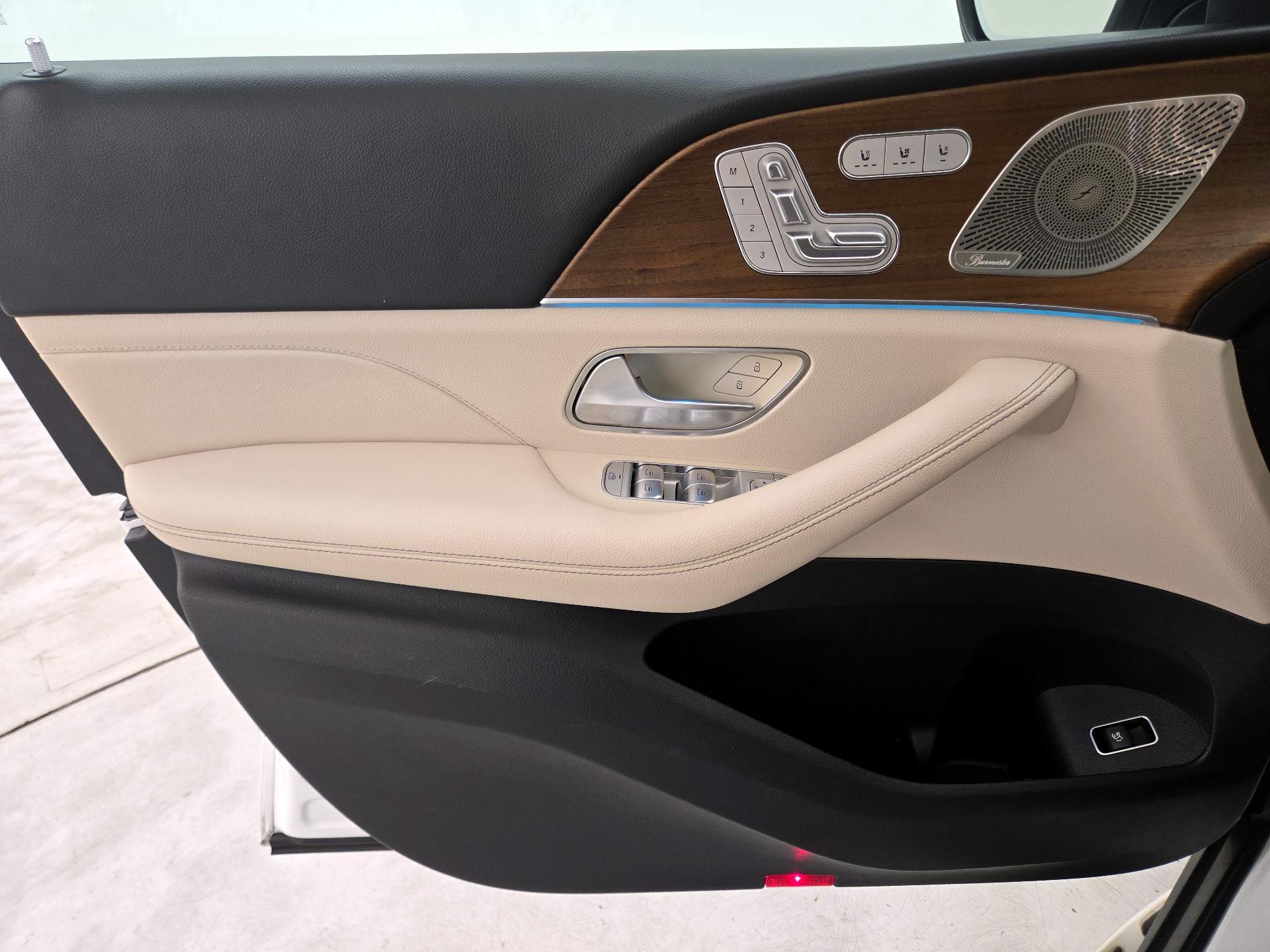 Thumbnail: 2022 Mercedes-Benz GLS - 12