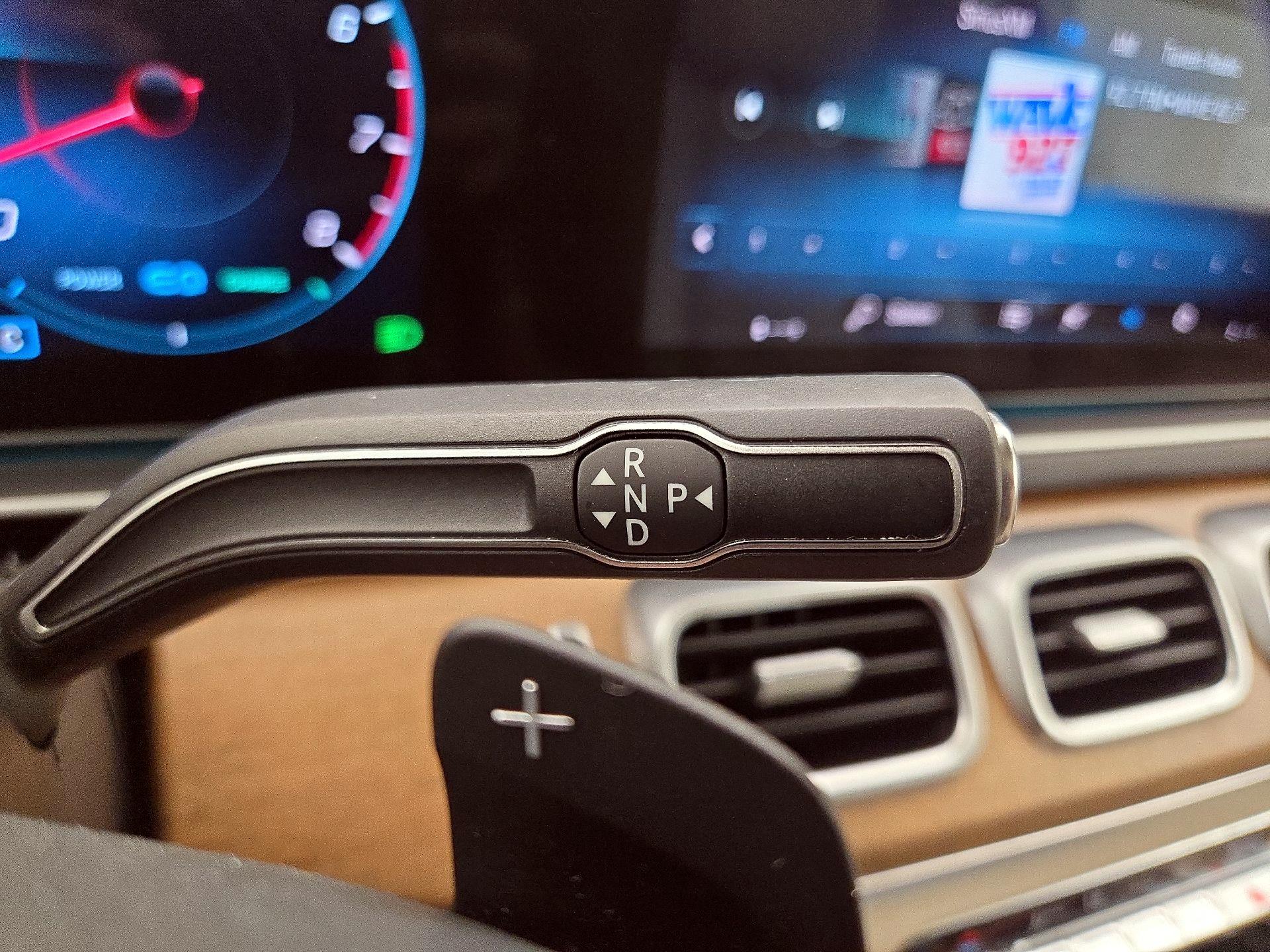 Thumbnail: 2022 Mercedes-Benz GLS - 18