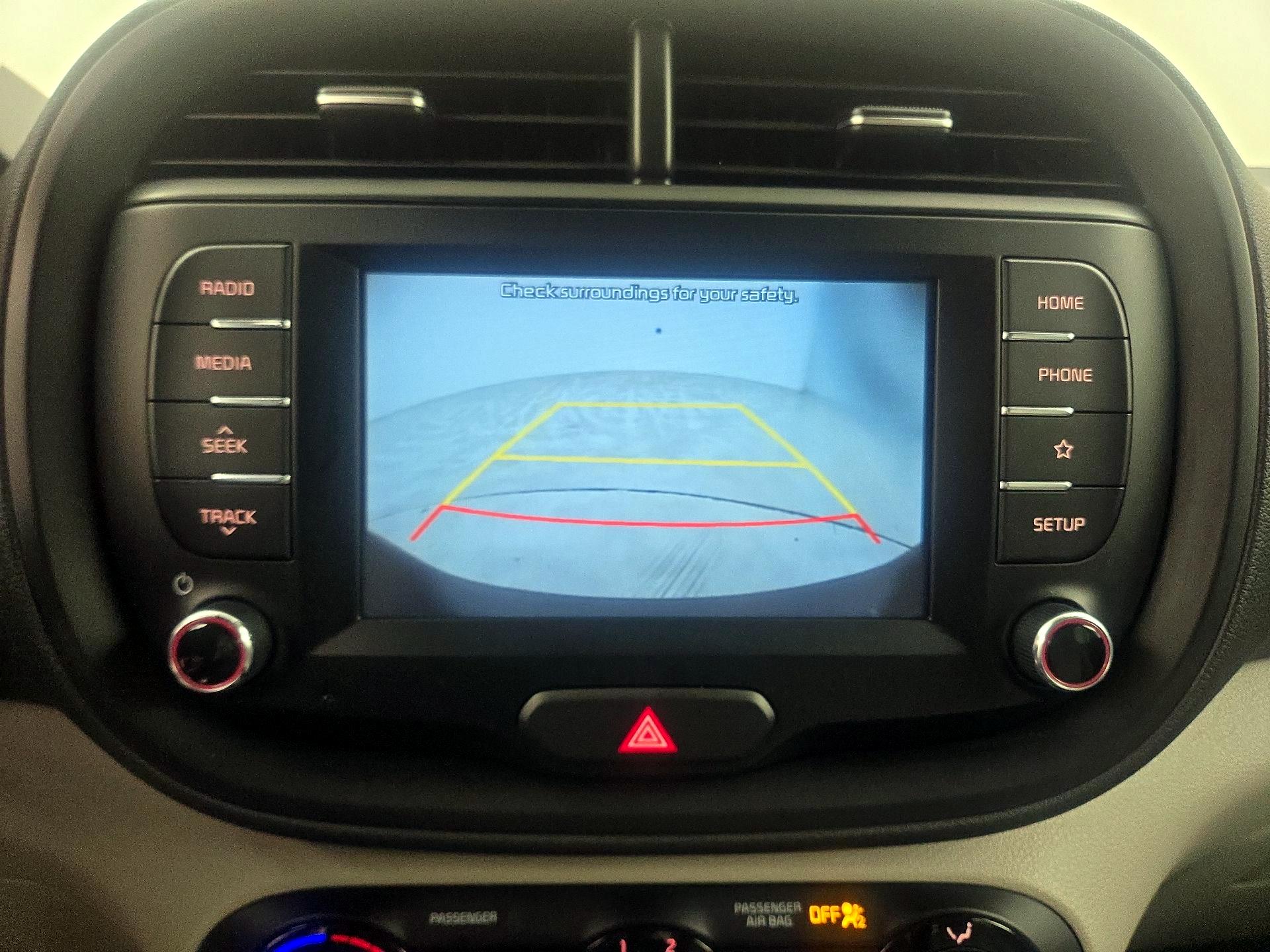 Thumbnail: 2020 Kia Soul - 14